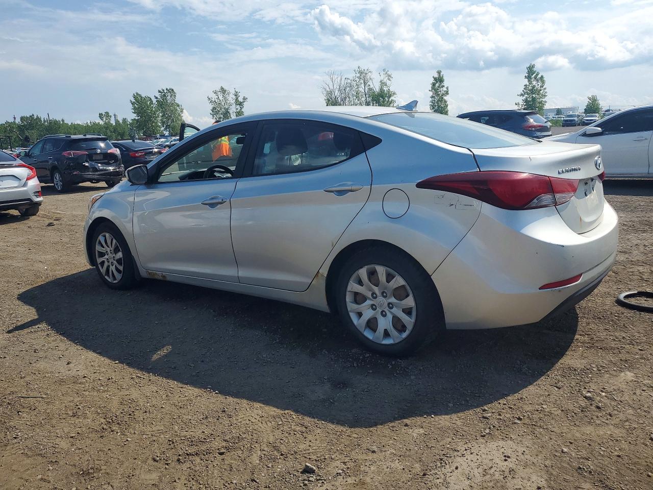 2015 Hyundai Elantra Se Silver vin: 5NPDH4AE6FH577901