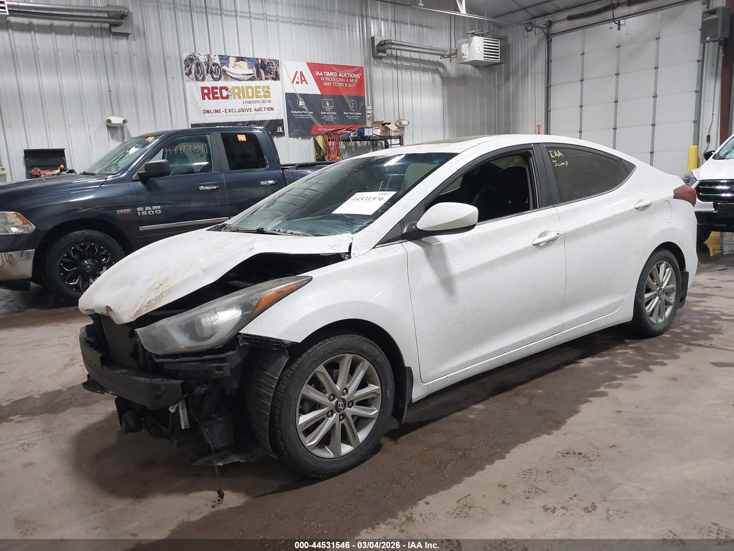 2015 Hyundai Elantra Se White vin: 5NPDH4AE6FH592334