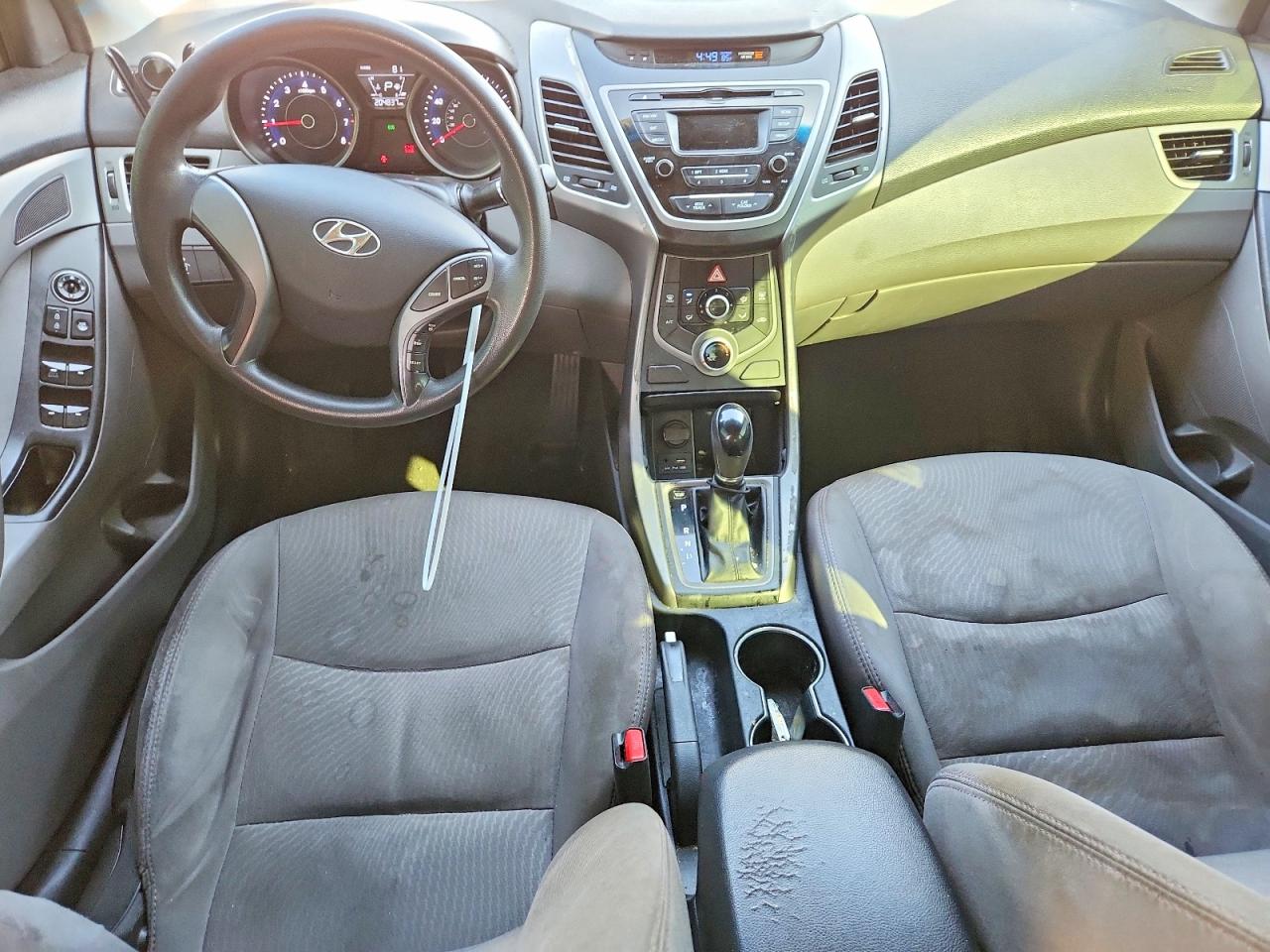 2015 Hyundai Elantra Se Silver vin: 5NPDH4AE6FH595959