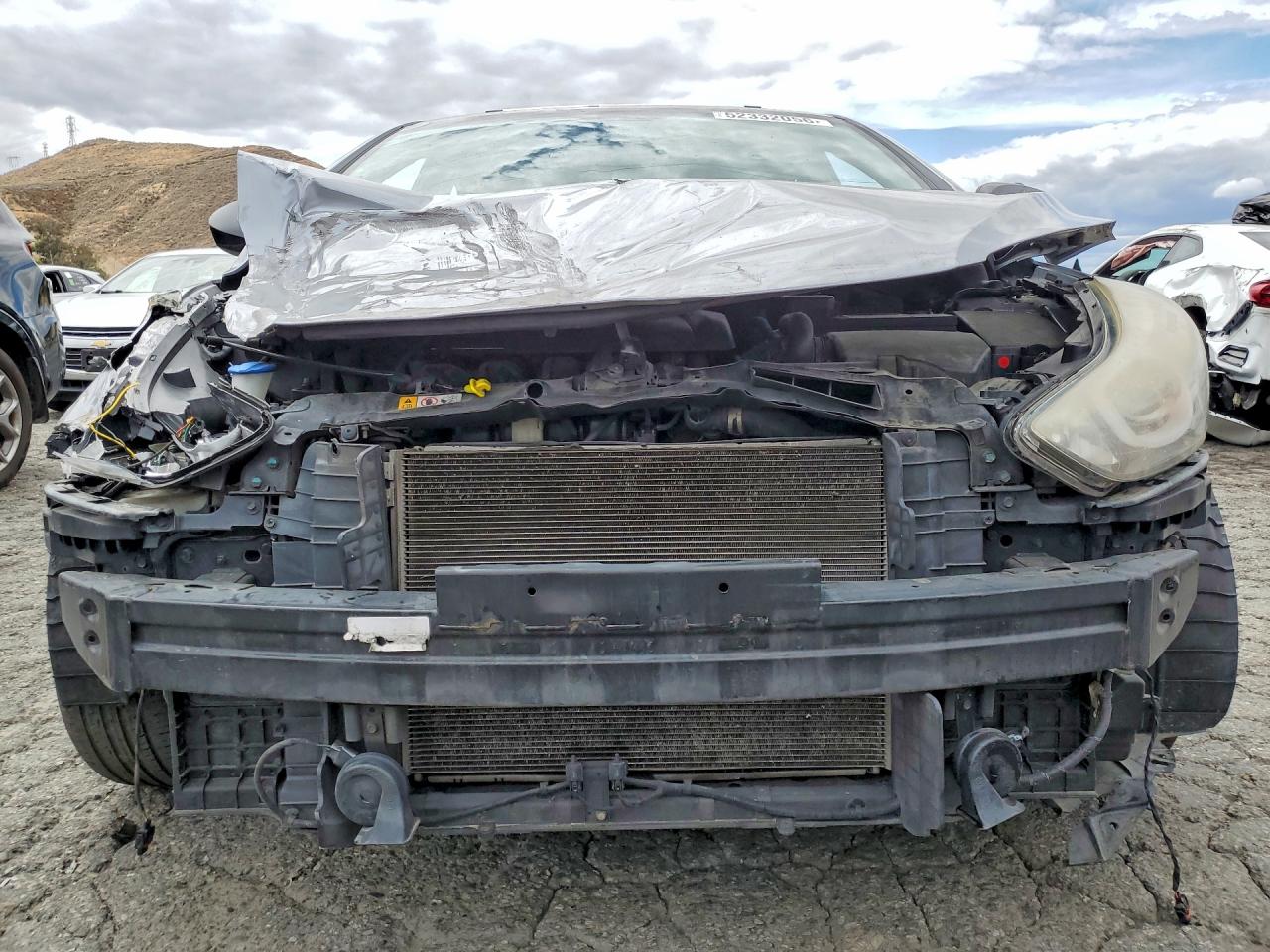 2015 Hyundai Elantra Se Серебряный vin: 5NPDH4AE6FH599378