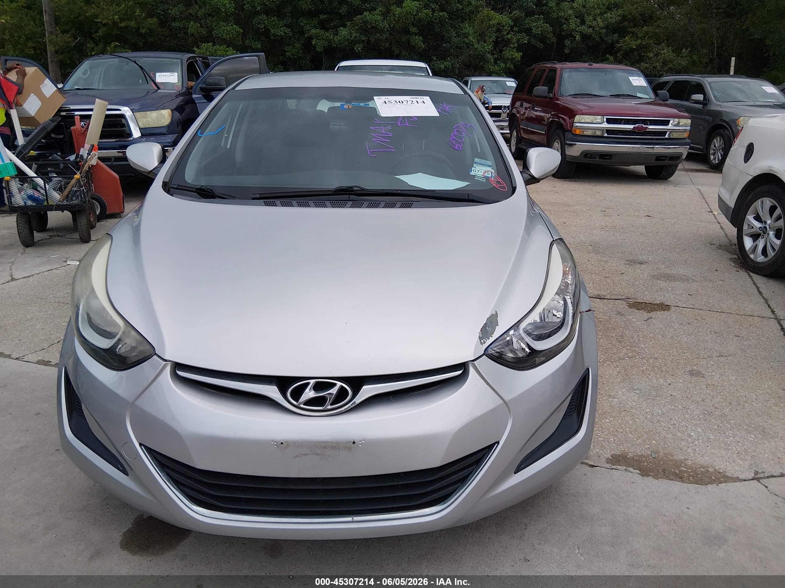 2015 Hyundai Elantra Se Silver vin: 5NPDH4AE6FH600075