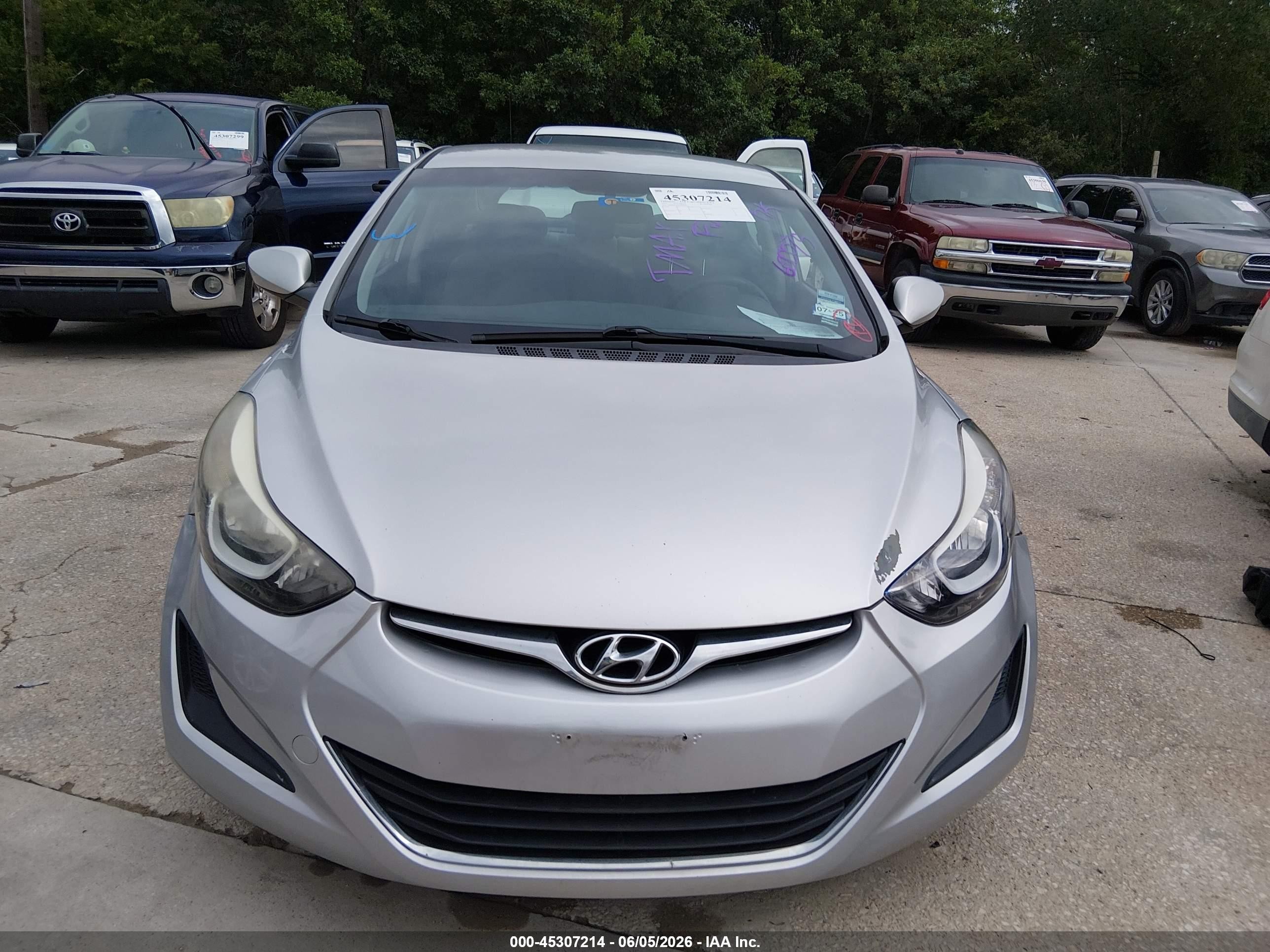 2015 Hyundai Elantra Se Silver vin: 5NPDH4AE6FH600075