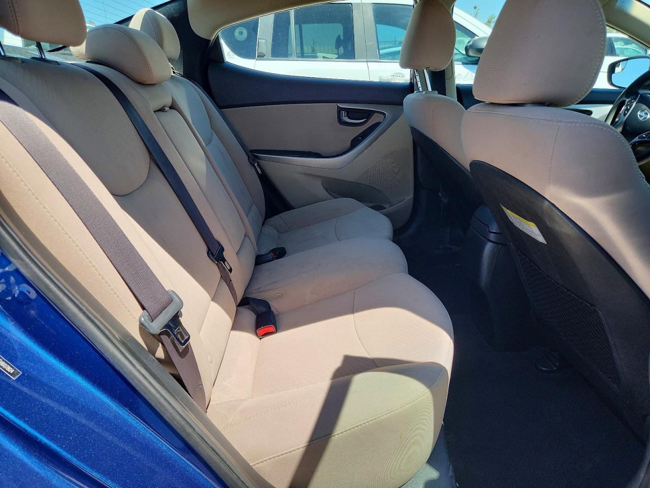 2015 Hyundai Elantra Se Blue vin: 5NPDH4AE6FH607804