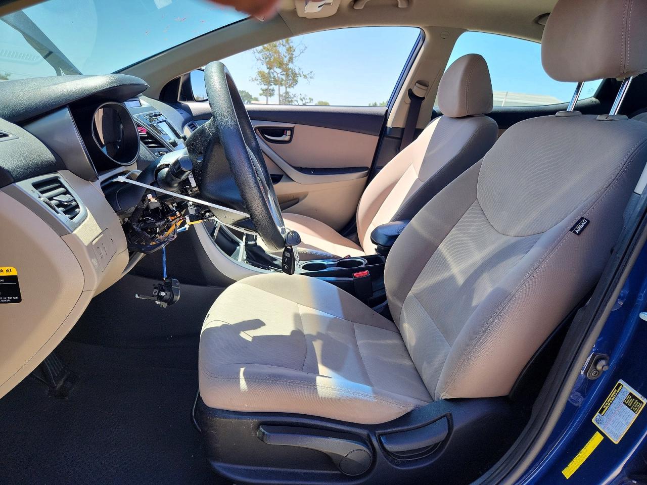 2015 Hyundai Elantra Se Blue vin: 5NPDH4AE6FH607804