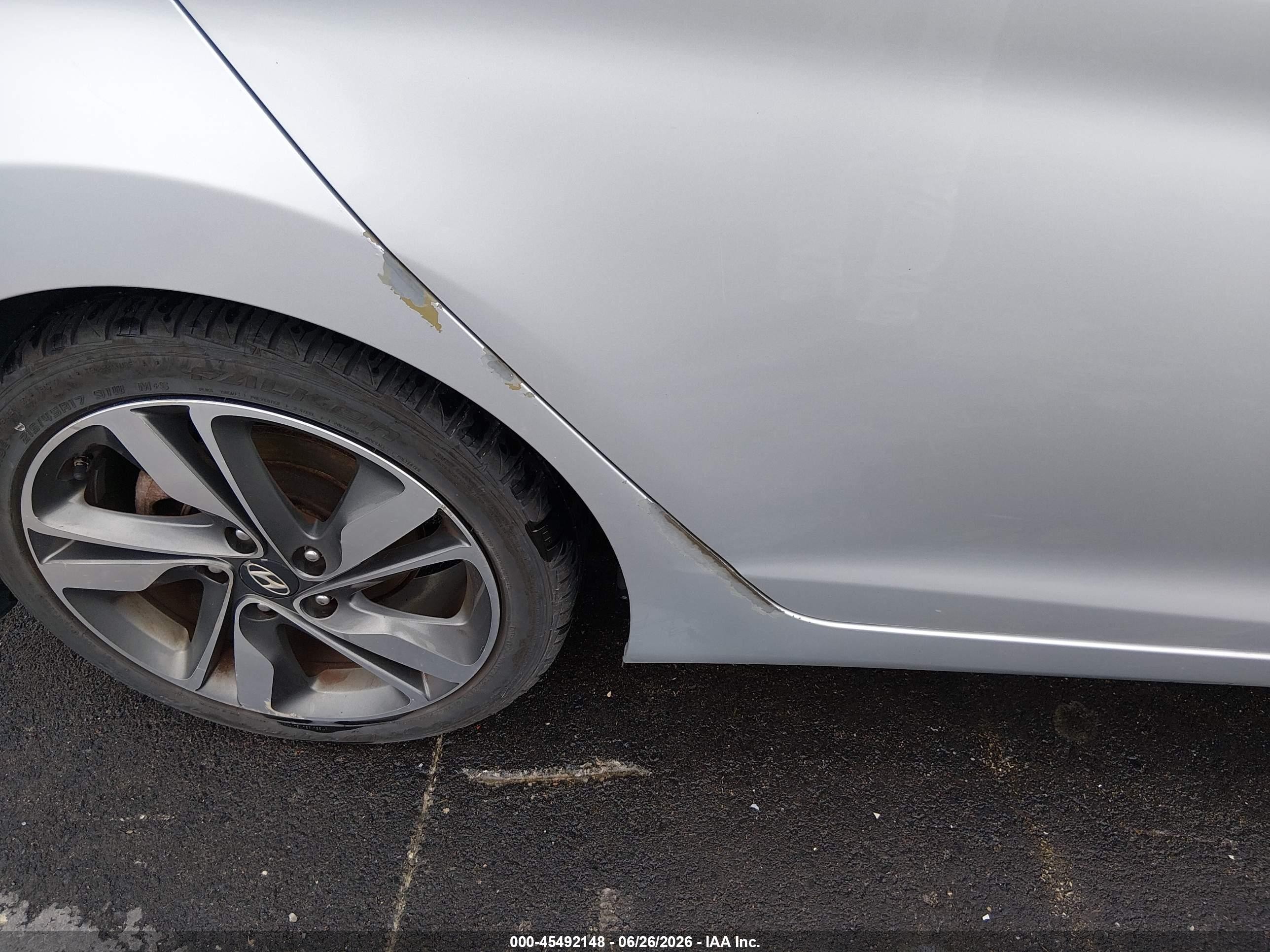 2015 Hyundai Elantra Limited Silver vin: 5NPDH4AE6FH608273