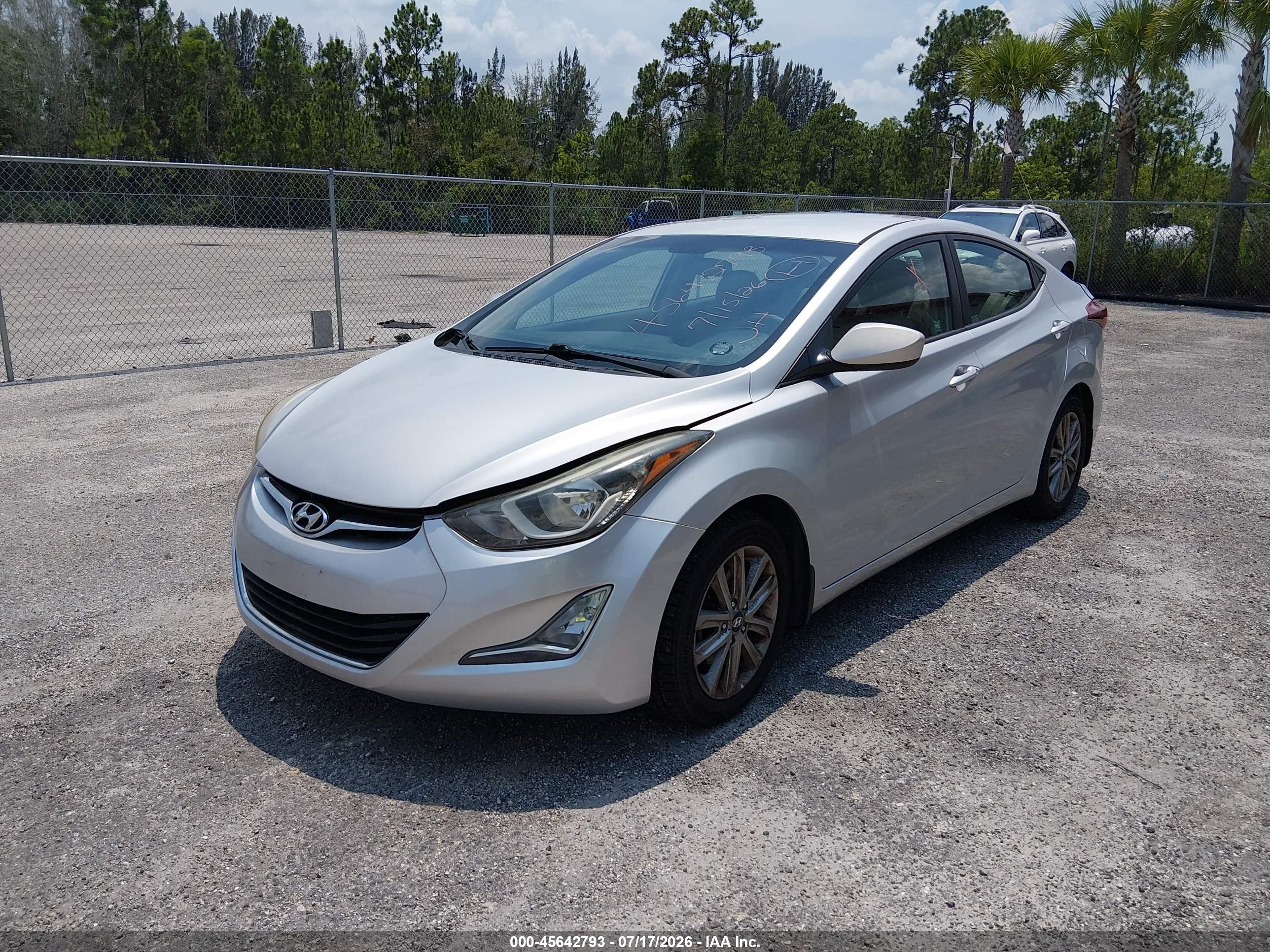 2015 Hyundai Elantra Se Silver vin: 5NPDH4AE6FH610346