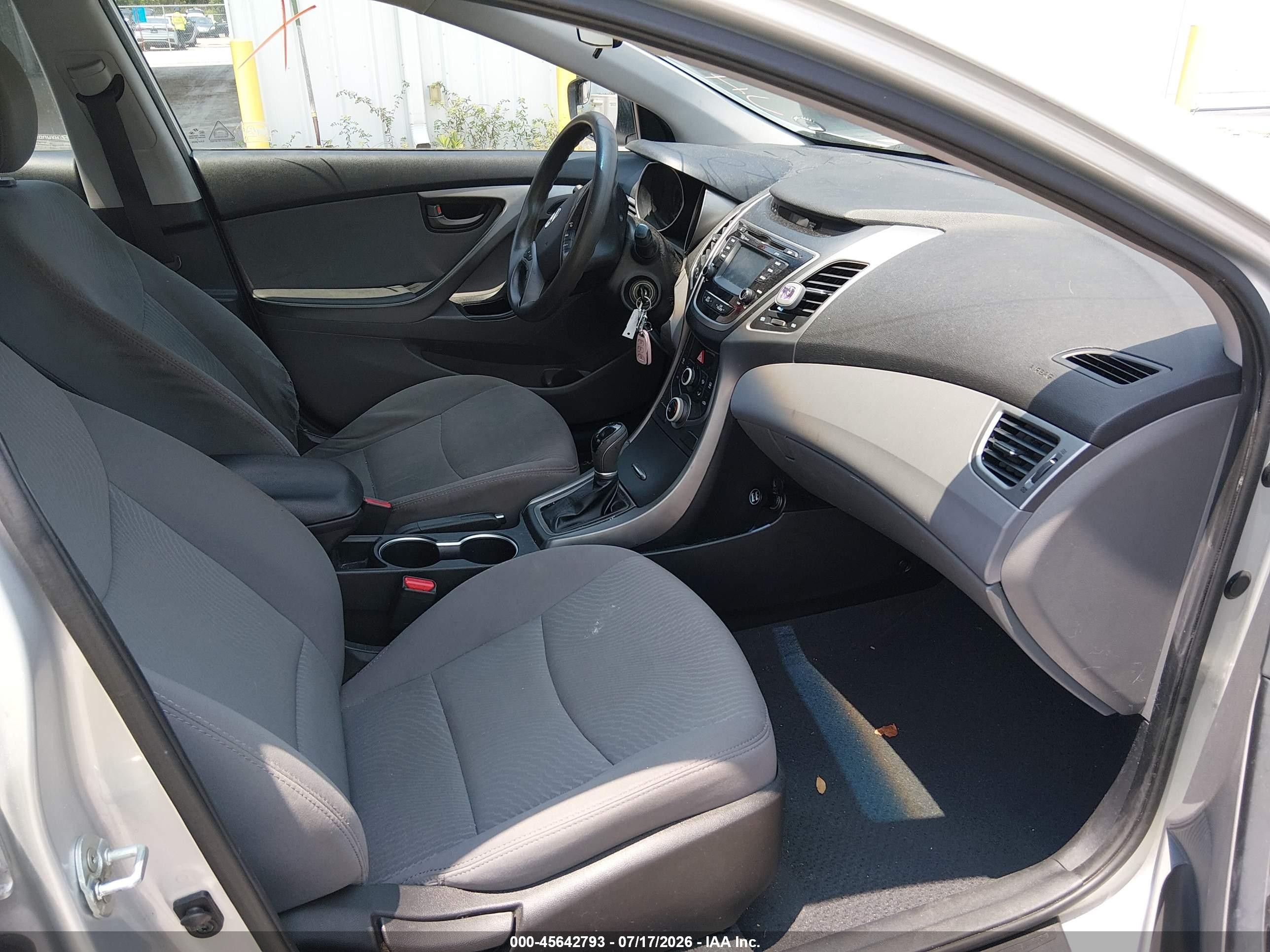 2015 Hyundai Elantra Se Silver vin: 5NPDH4AE6FH610346