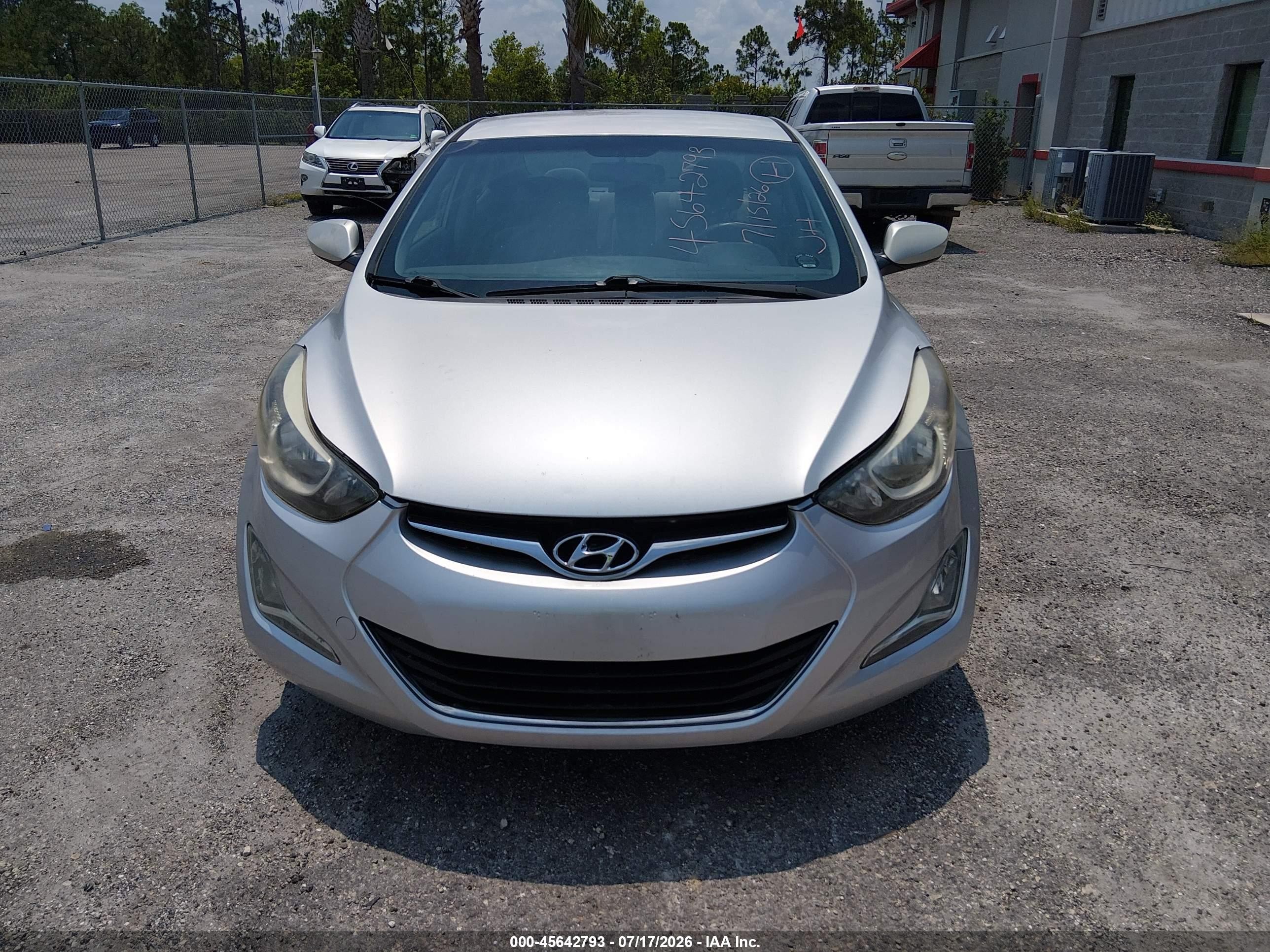 2015 Hyundai Elantra Se Silver vin: 5NPDH4AE6FH610346