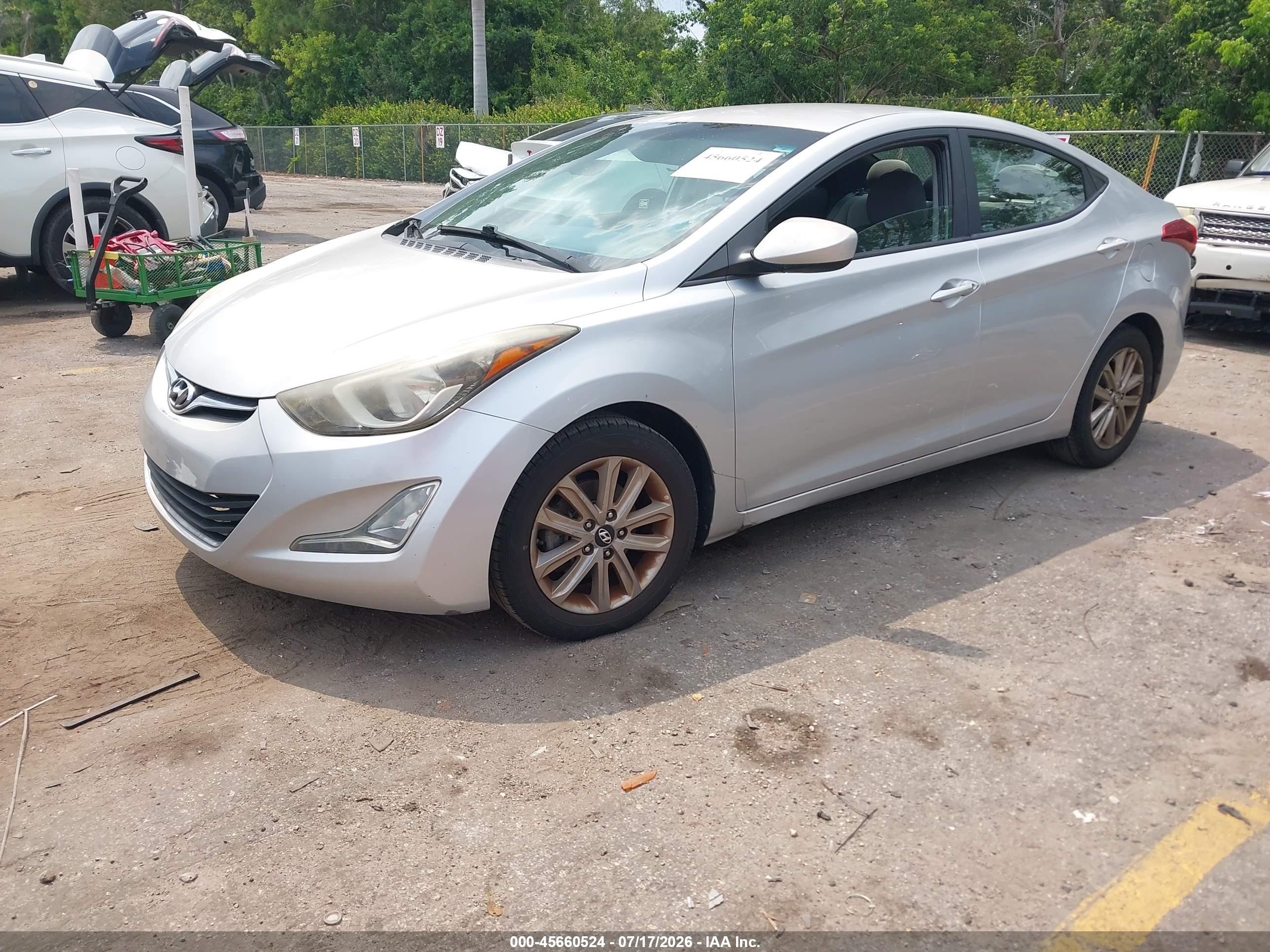 2015 Hyundai Elantra Se Silver vin: 5NPDH4AE6FH614056