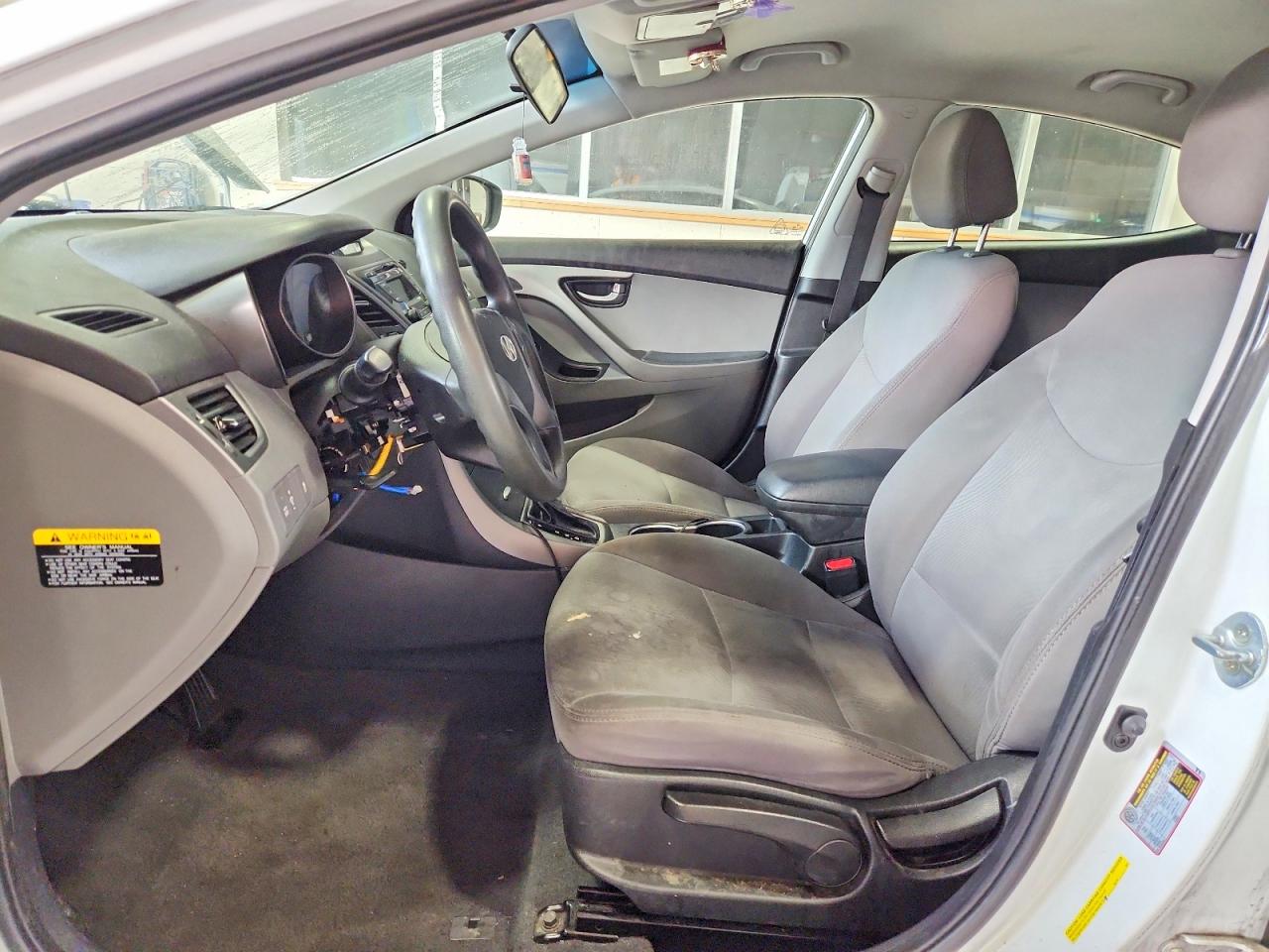 2015 Hyundai Elantra Se White vin: 5NPDH4AE6FH615384