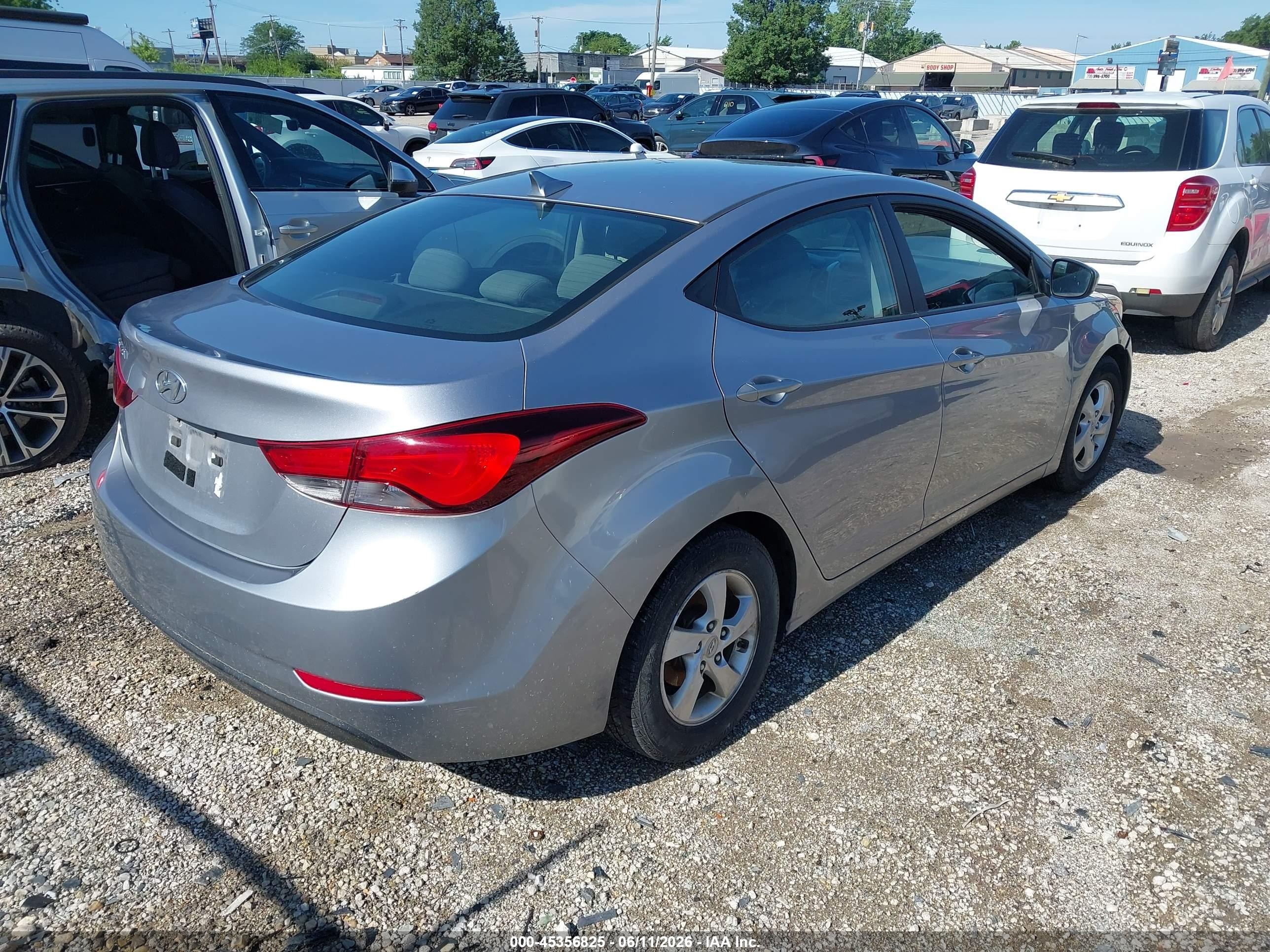 2015 Hyundai Elantra Se Gray vin: 5NPDH4AE6FH617345