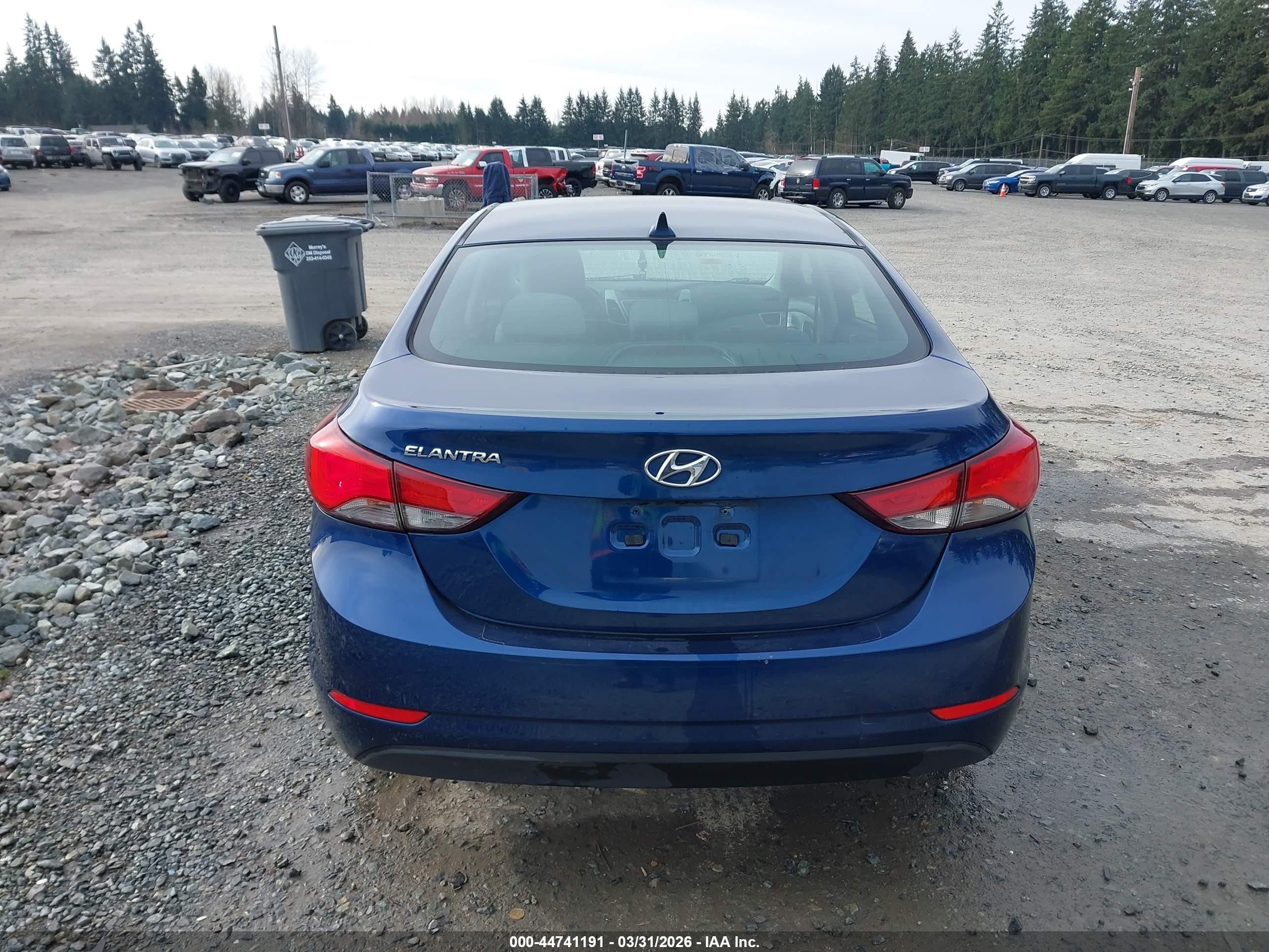 2015 Hyundai Elantra Se Blue vin: 5NPDH4AE6FH618544