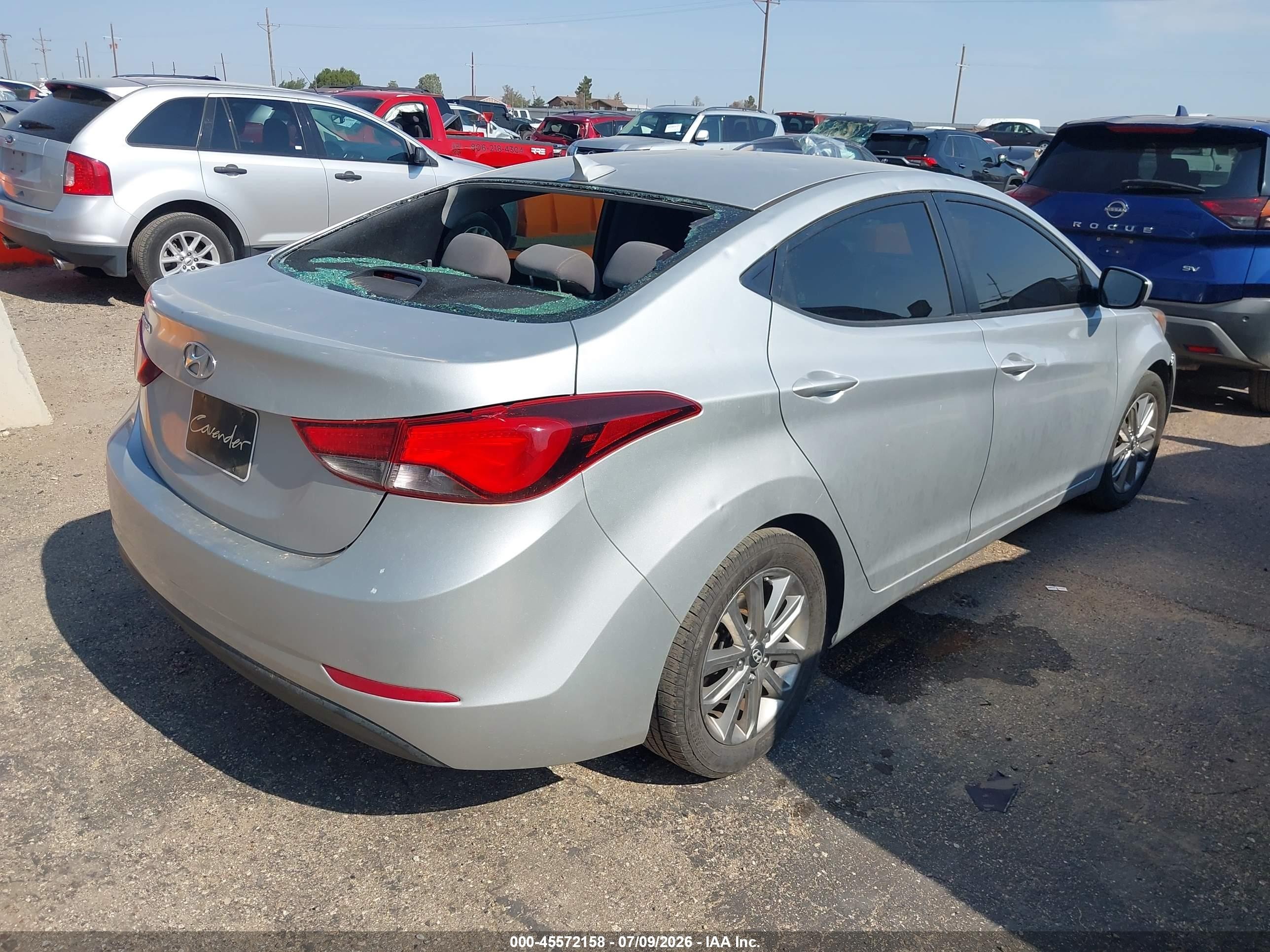 2015 Hyundai Elantra Se Серебряный vin: 5NPDH4AE6FH618947