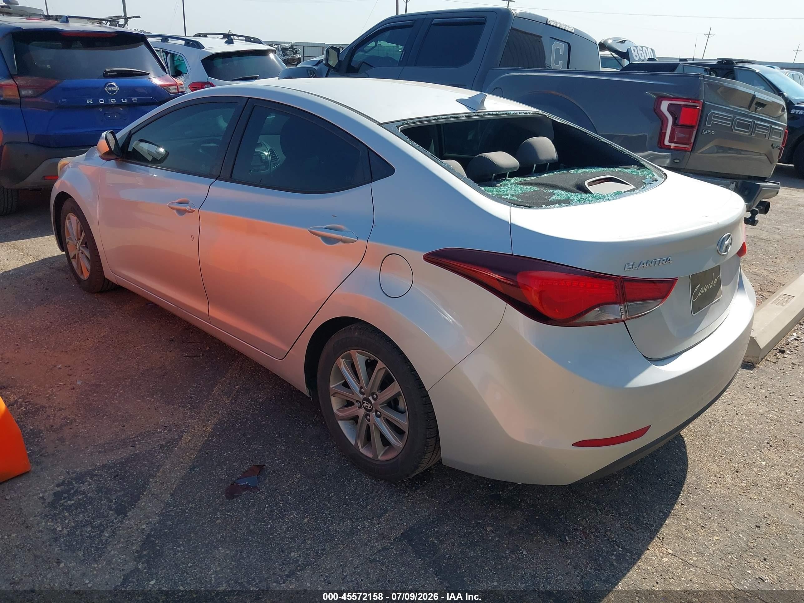 2015 Hyundai Elantra Se Серебряный vin: 5NPDH4AE6FH618947