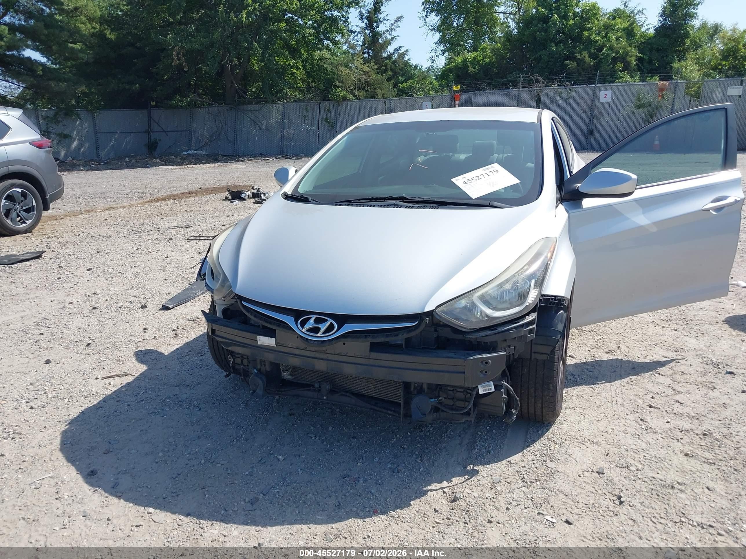 2015 Hyundai Elantra Se Silver vin: 5NPDH4AE6FH622576