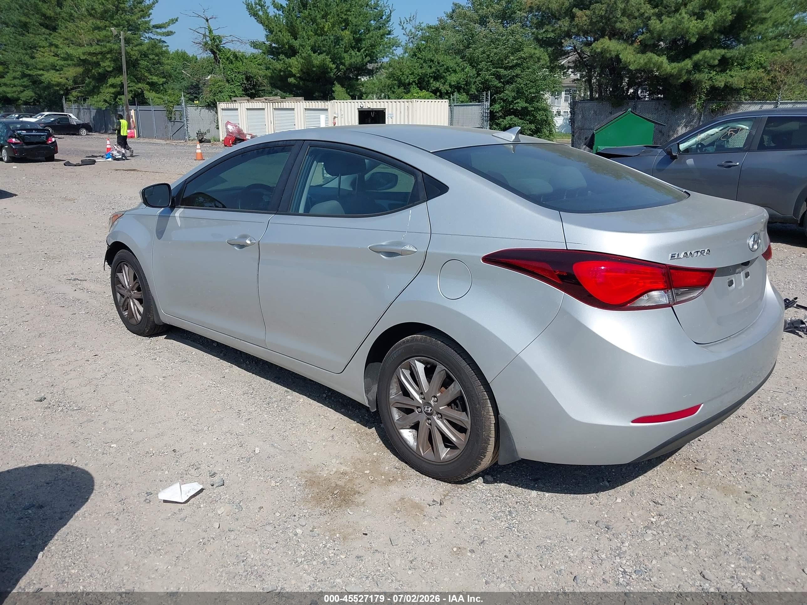 2015 Hyundai Elantra Se Silver vin: 5NPDH4AE6FH622576