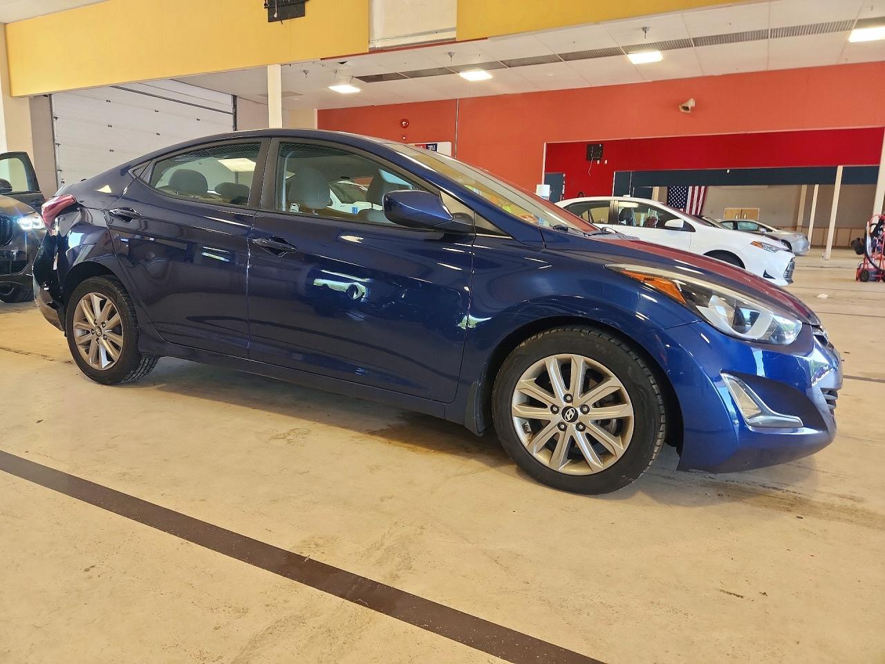 2015 Hyundai Elantra Se Blue vin: 5NPDH4AE6FH624814