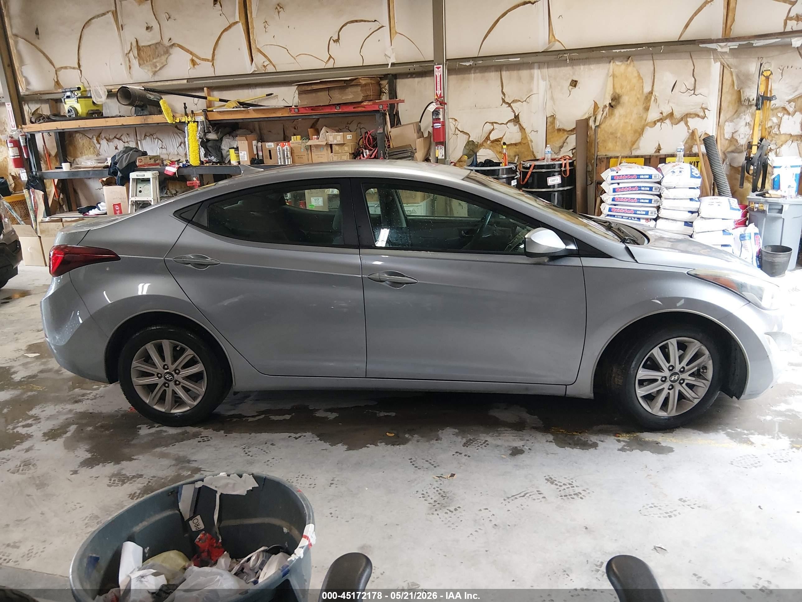 2015 Hyundai Elantra Se Gray vin: 5NPDH4AE6FH631617