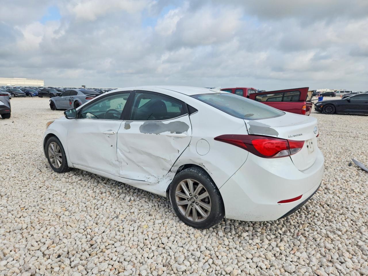 2015 Hyundai Elantra Se White vin: 5NPDH4AE6FH632685