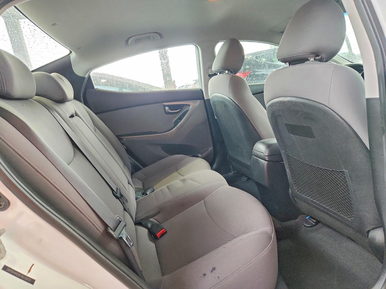 2015 Hyundai Elantra Se Белый vin: 5NPDH4AE6FH633870