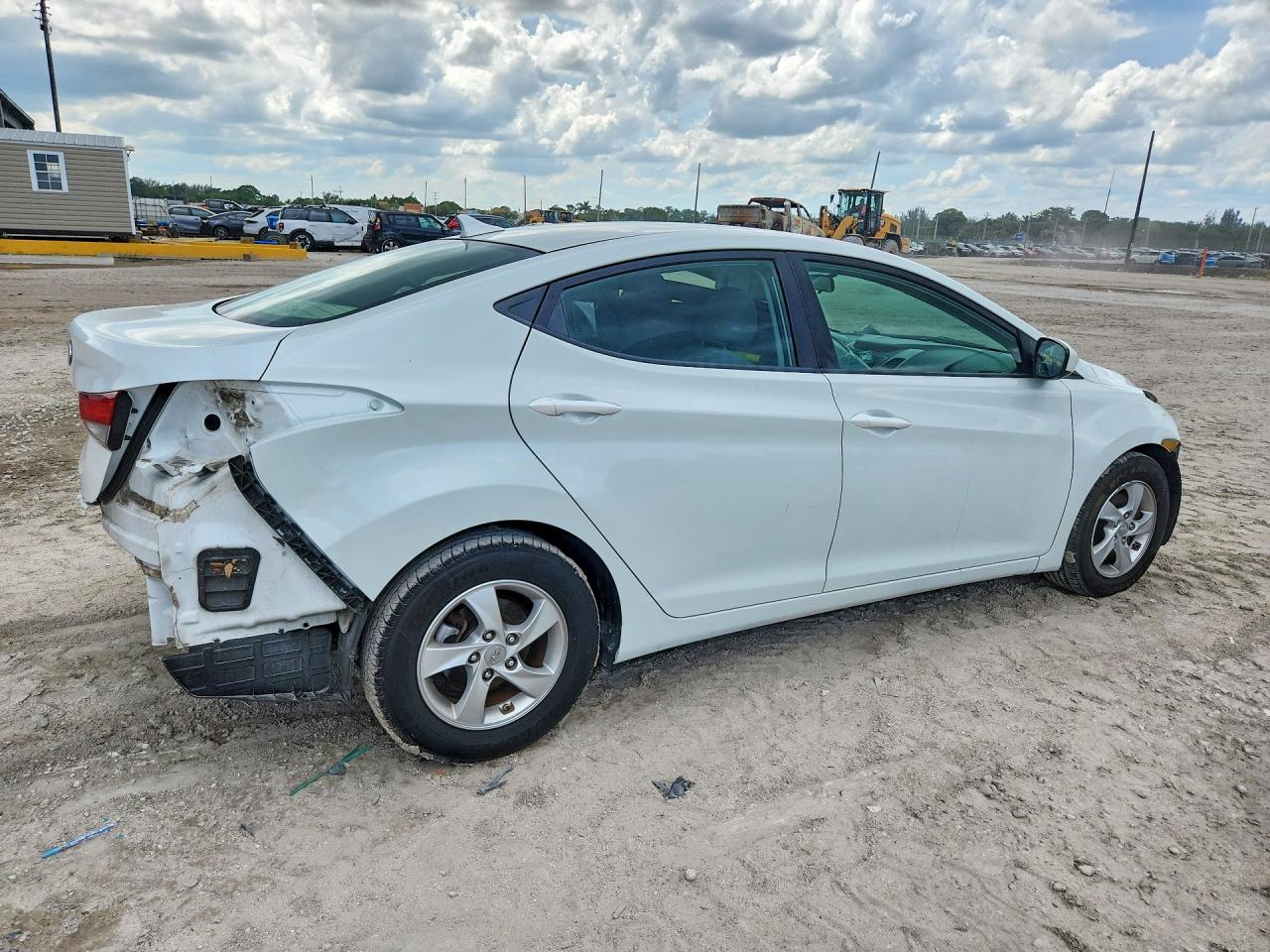 2015 Hyundai Elantra Se Белый vin: 5NPDH4AE6FH633870