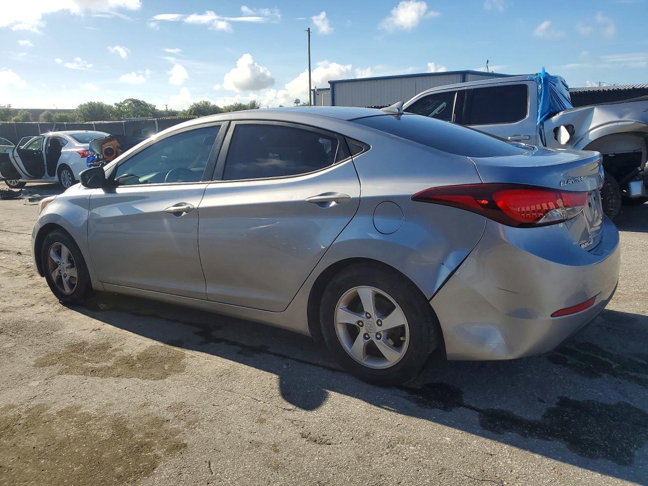 2015 Hyundai Elantra Se Silver vin: 5NPDH4AE6FH642309