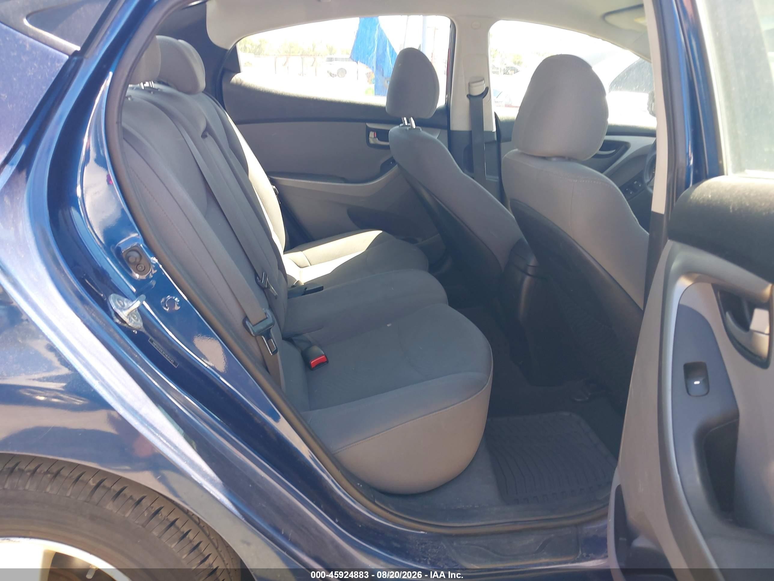 2015 Hyundai Elantra Se Blue vin: 5NPDH4AE6FH645145