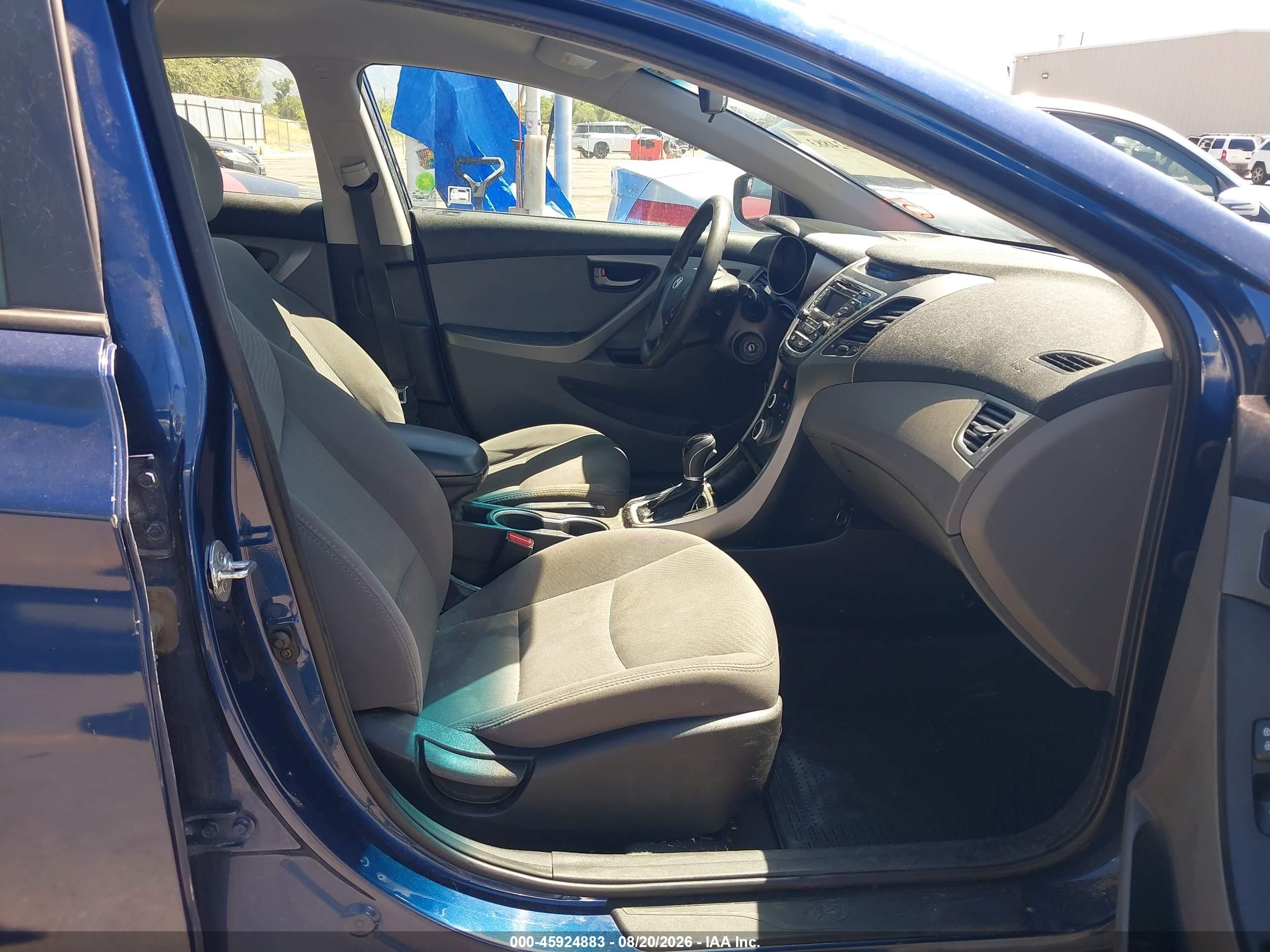 2015 Hyundai Elantra Se Blue vin: 5NPDH4AE6FH645145