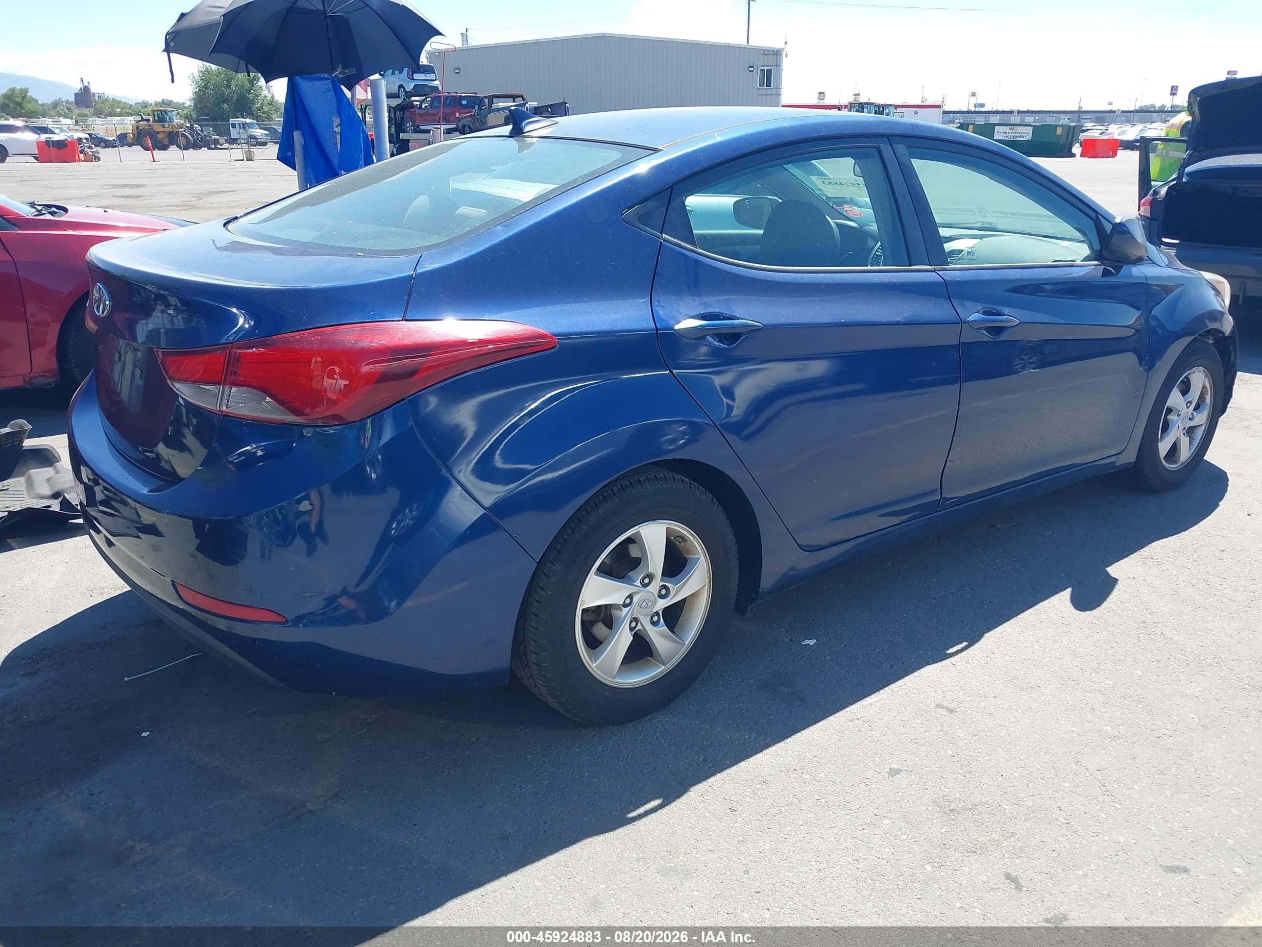 2015 Hyundai Elantra Se Blue vin: 5NPDH4AE6FH645145