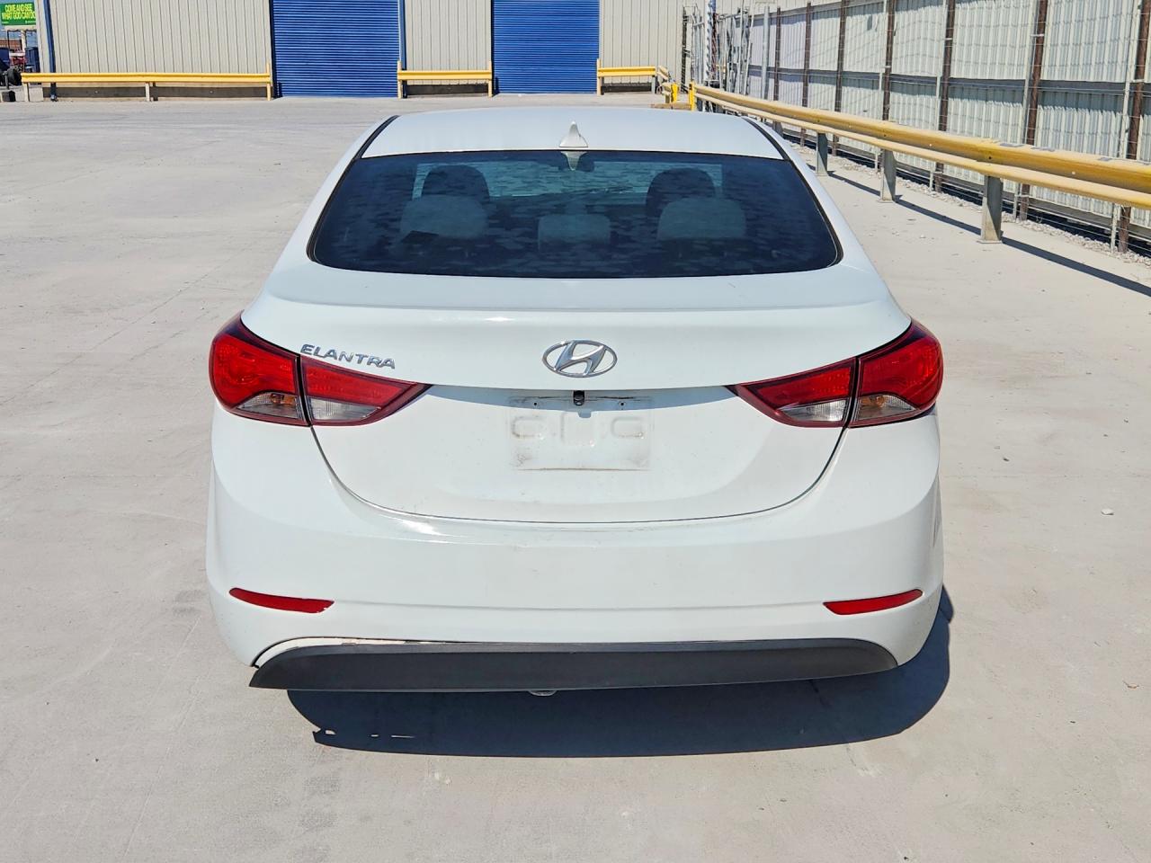 2015 Hyundai Elantra Se White vin: 5NPDH4AE6FH650748
