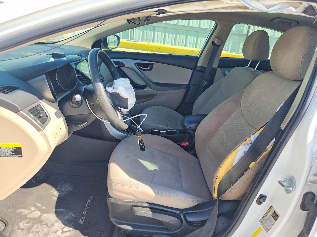 2015 Hyundai Elantra Se White vin: 5NPDH4AE6FH650748