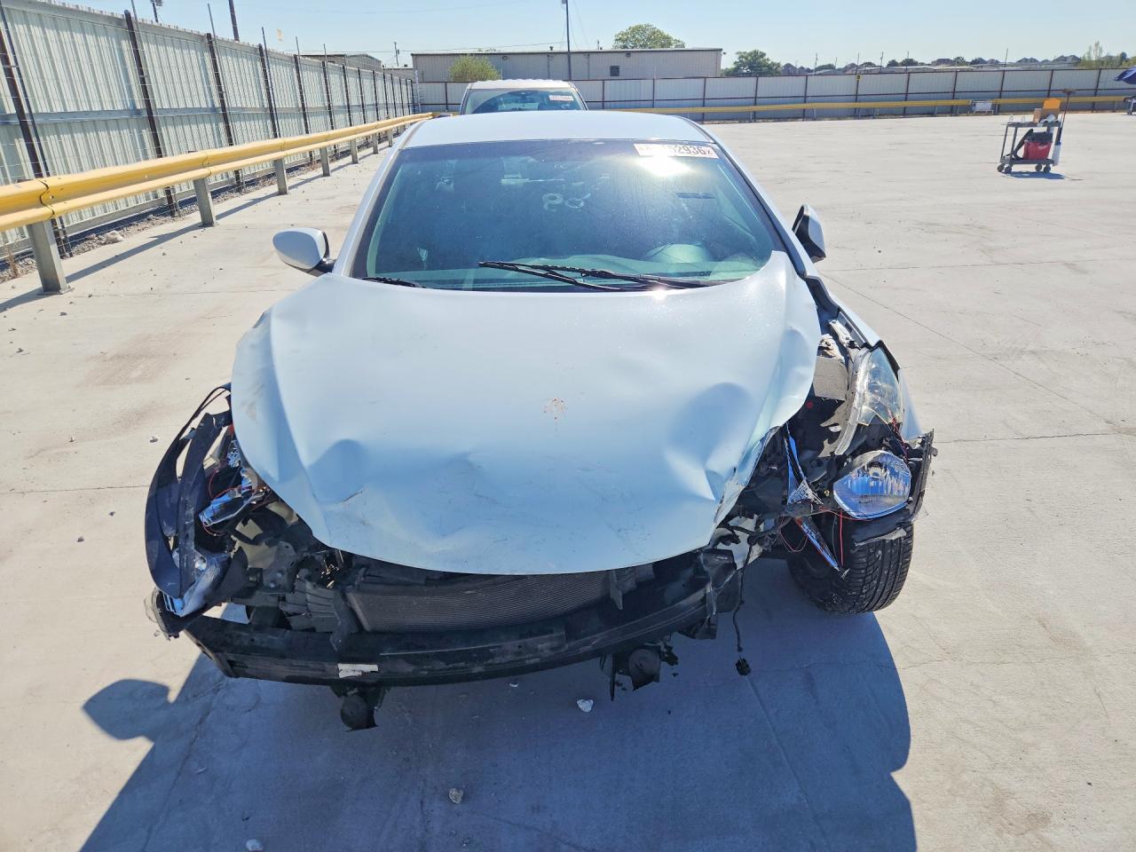 2015 Hyundai Elantra Se White vin: 5NPDH4AE6FH650748