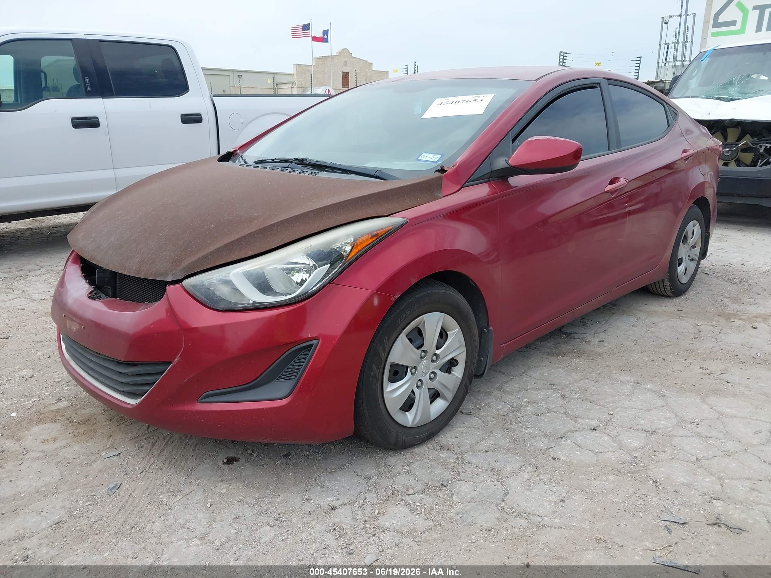 2016 Hyundai Elantra Se Red vin: 5NPDH4AE6GH756408