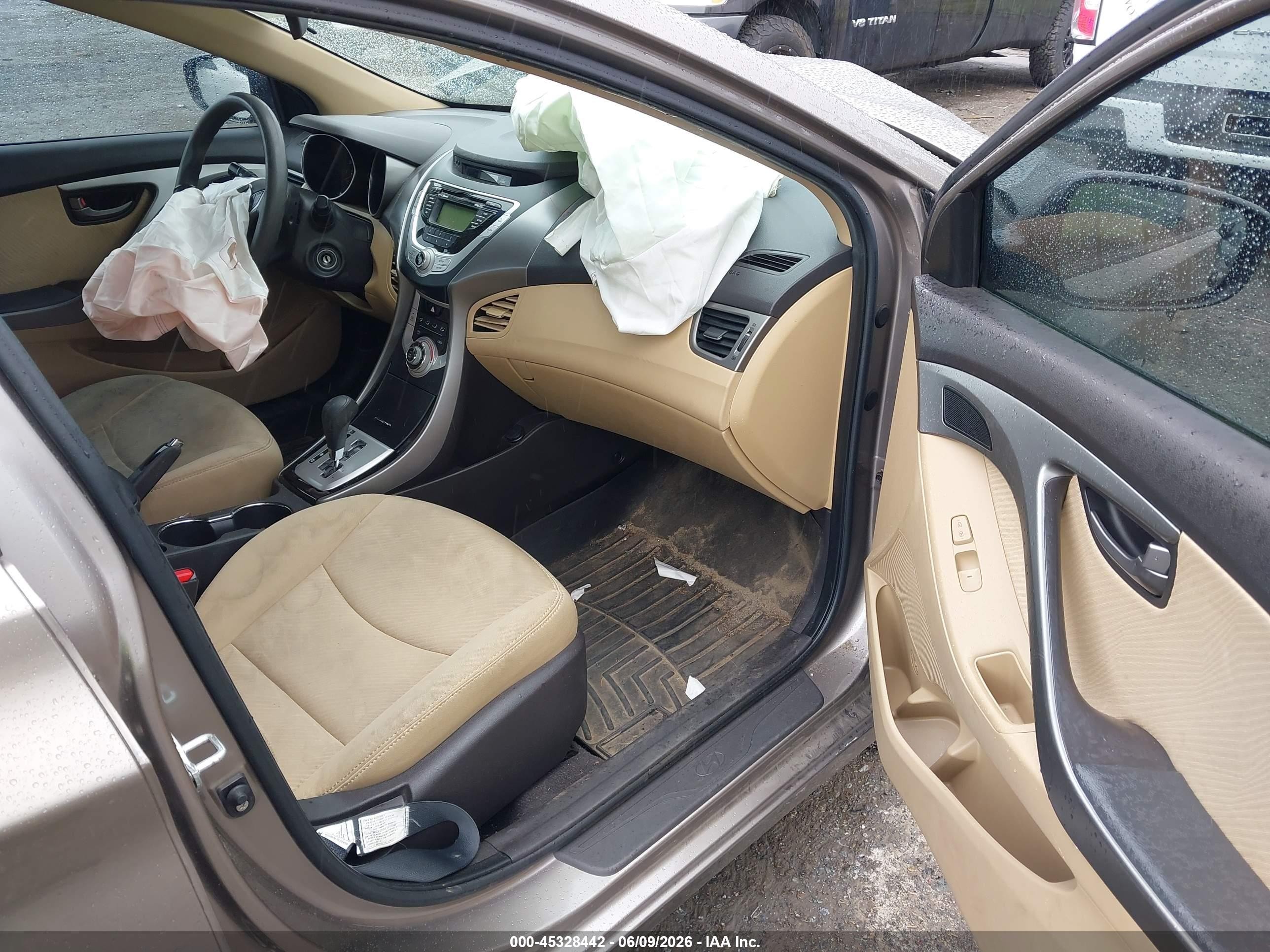 2011 Hyundai Elantra Gls Silver vin: 5NPDH4AE7BH002085