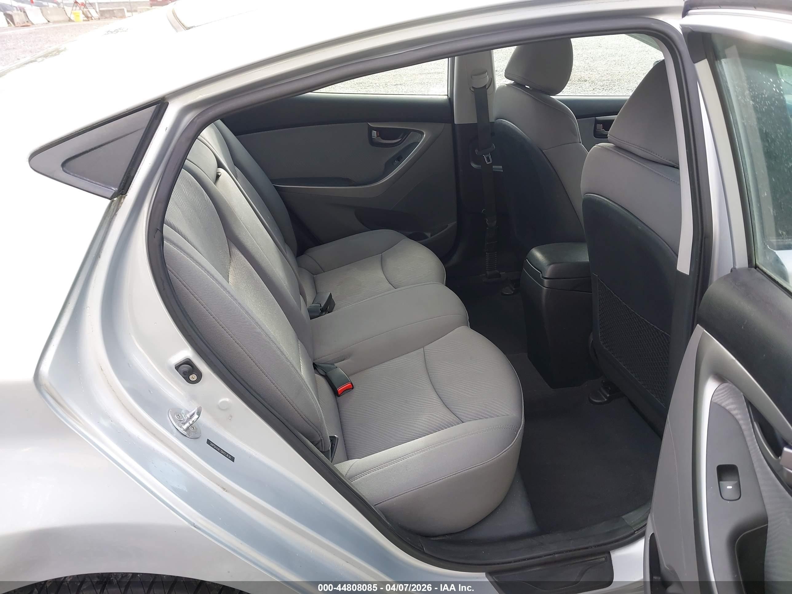 2011 Hyundai Elantra Gls Серый vin: 5NPDH4AE7BH013636