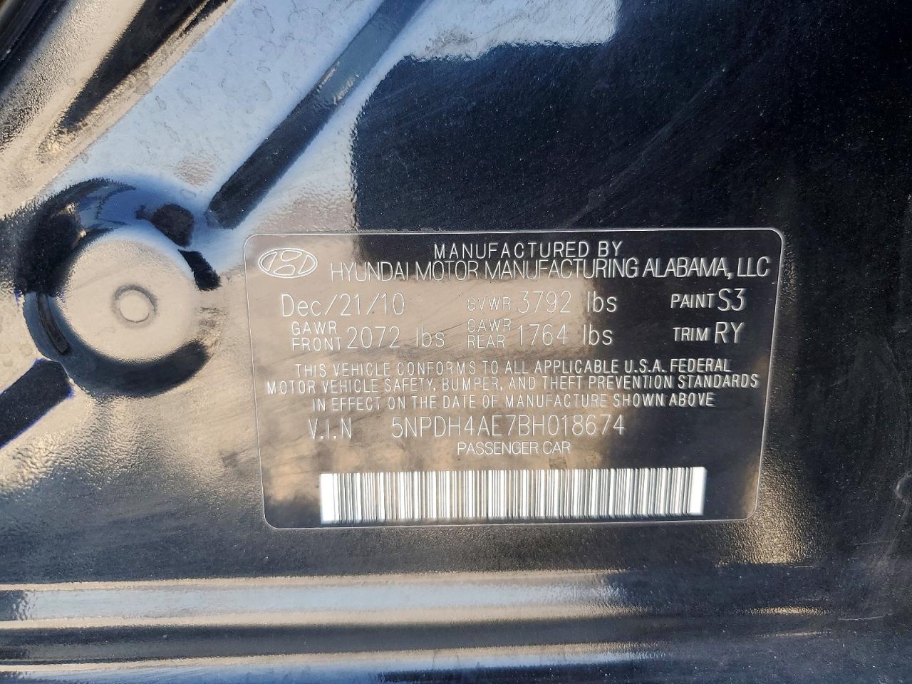 2011 Hyundai Elantra Limited Black vin: 5NPDH4AE7BH018674
