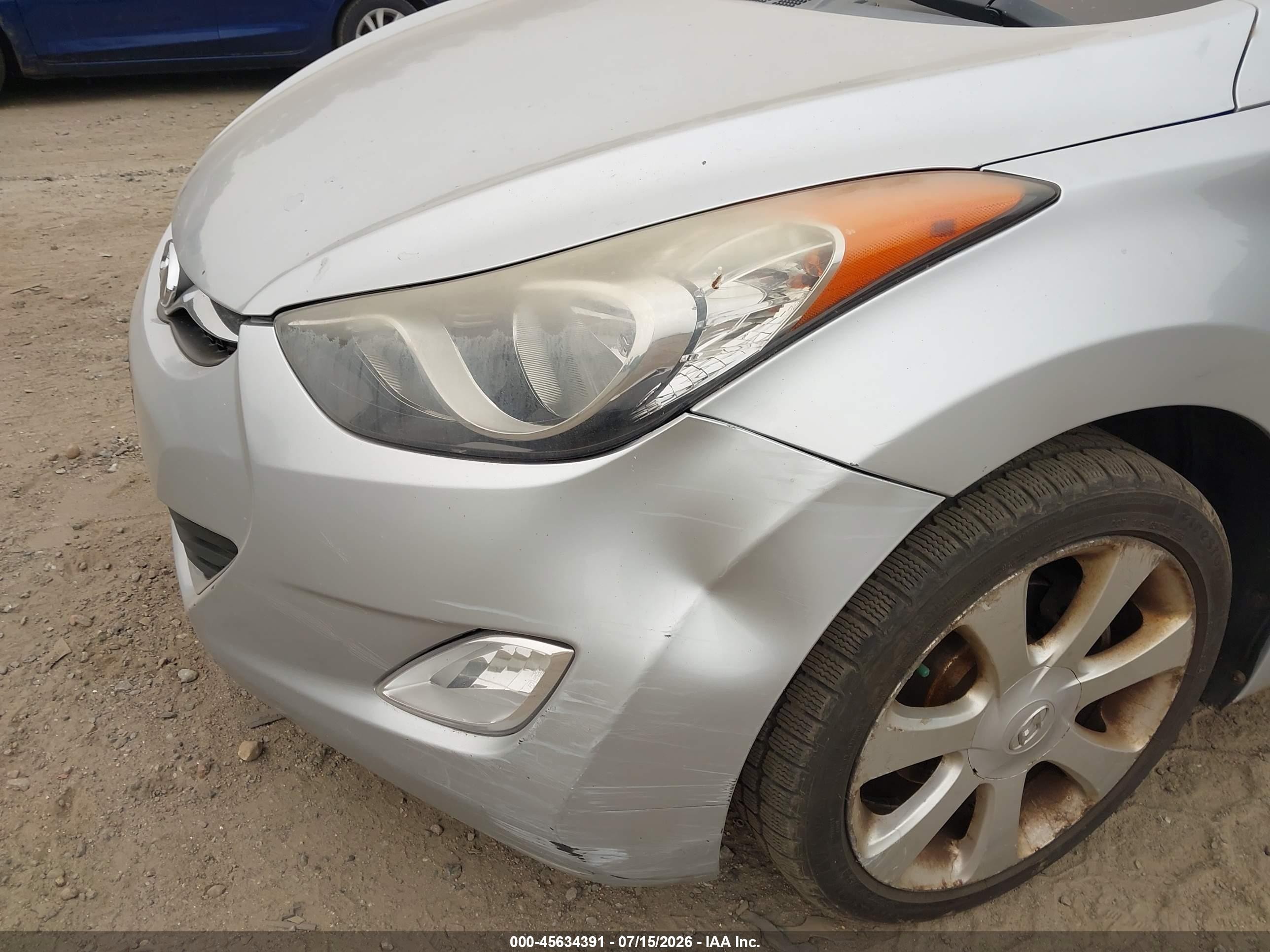 2011 Hyundai Elantra Limited Silver vin: 5NPDH4AE7BH048841