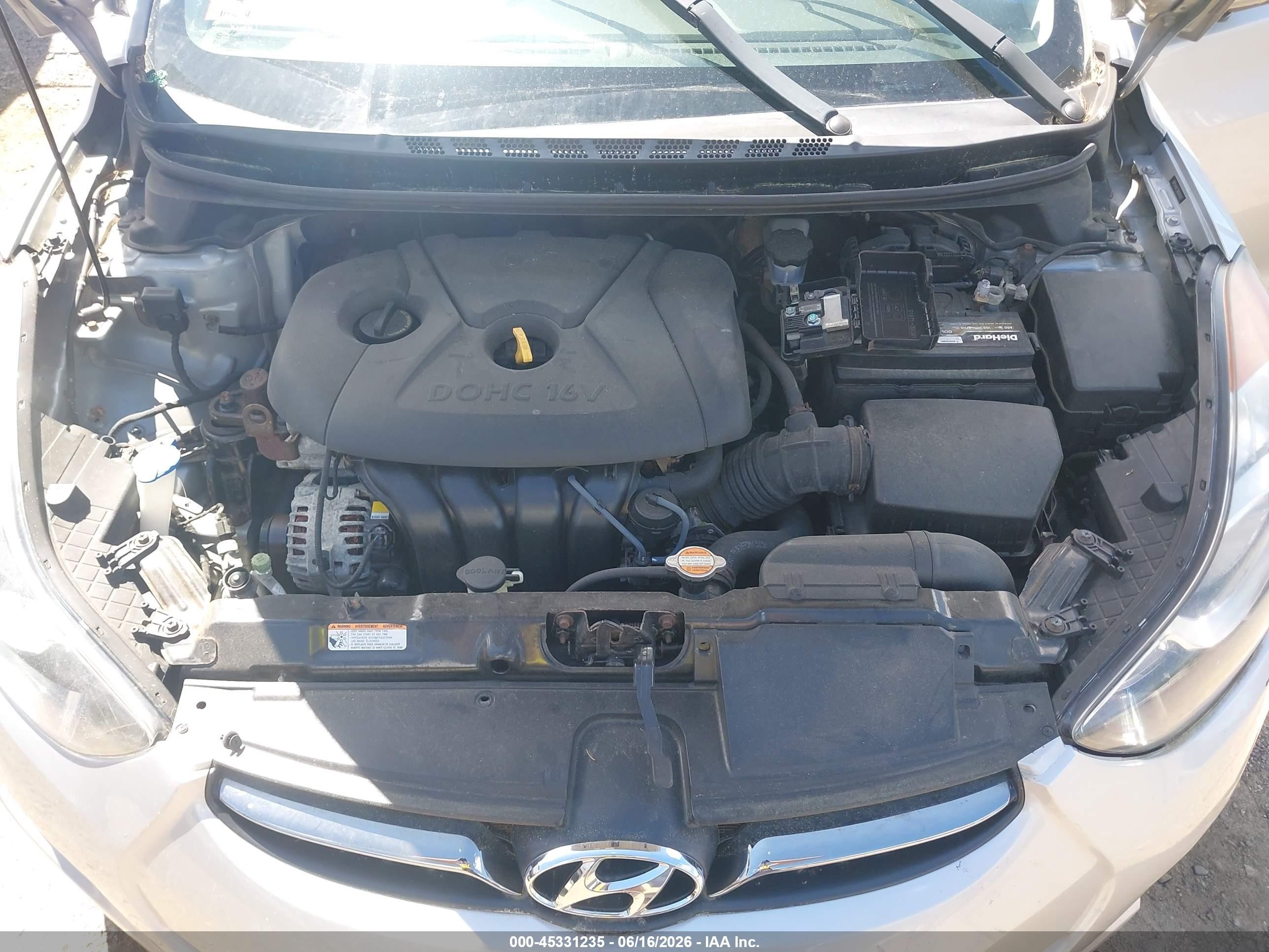 2011 Hyundai Elantra Limited Silver vin: 5NPDH4AE7BH049343