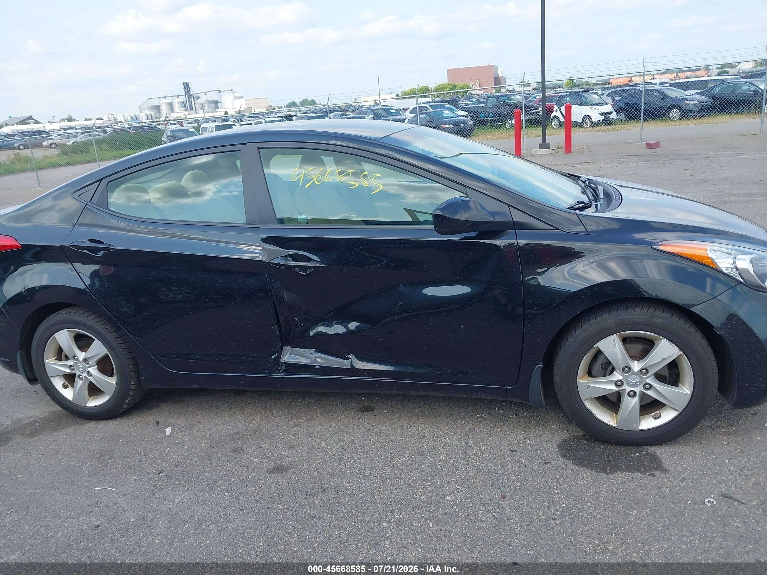 2011 Hyundai Elantra Gls Black vin: 5NPDH4AE7BH058401