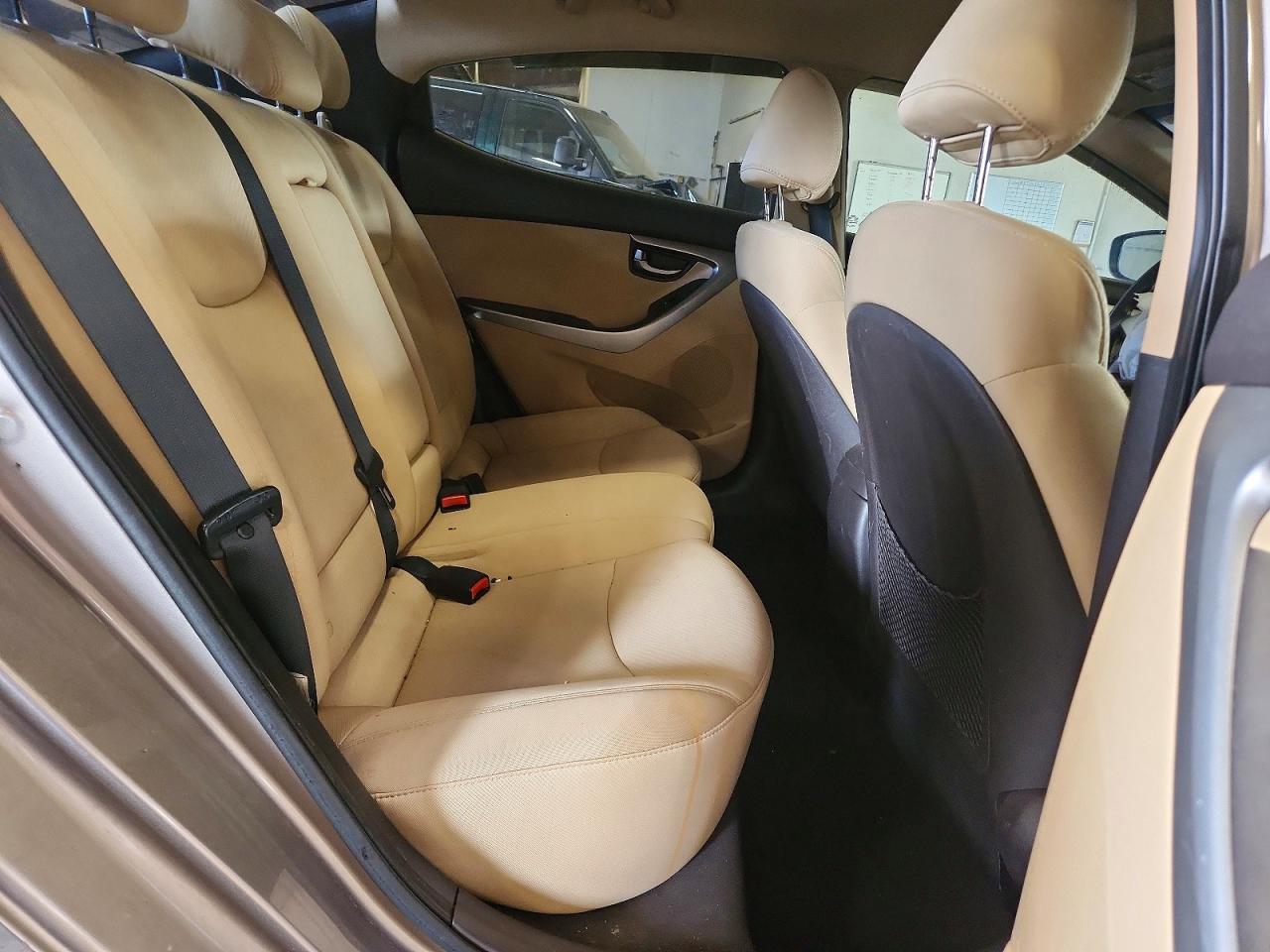 2012 Hyundai Elantra Gls Brown vin: 5NPDH4AE7CH068508