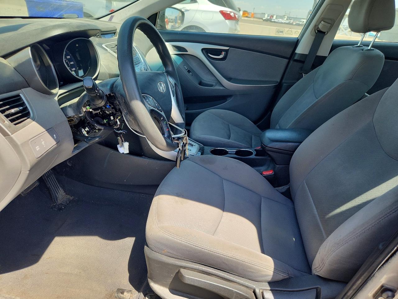 2012 Hyundai Elantra Gls Silver vin: 5NPDH4AE7CH070498