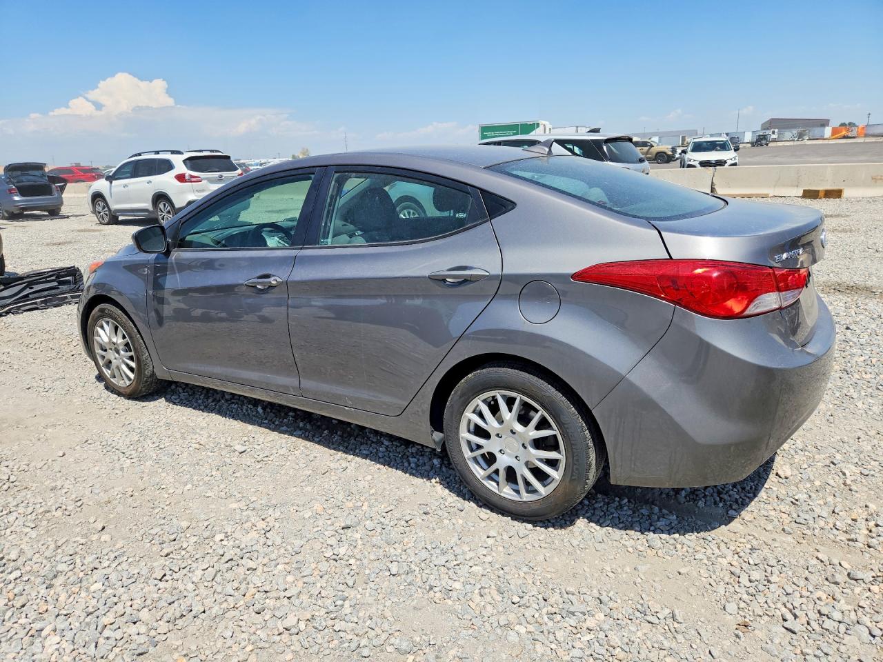 2012 Hyundai Elantra Gls Silver vin: 5NPDH4AE7CH070498