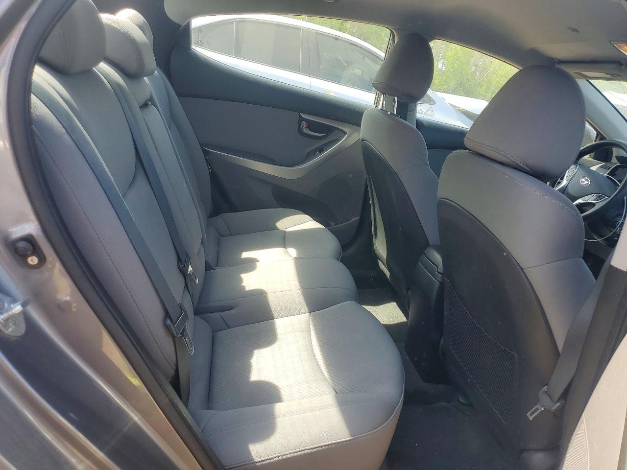 2012 Hyundai Elantra Gls Gray vin: 5NPDH4AE7CH070968