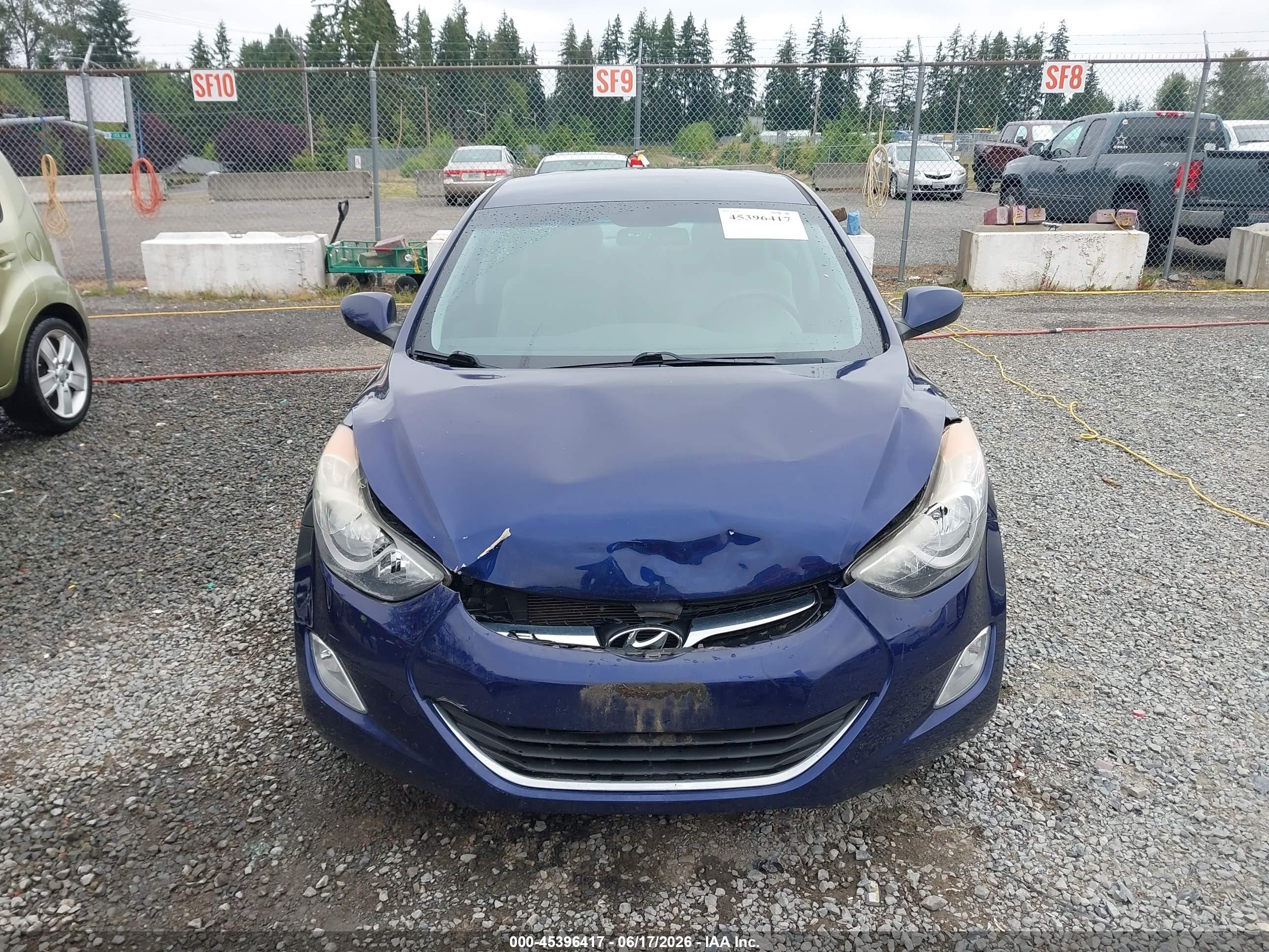 2012 Hyundai Elantra Gls Blue vin: 5NPDH4AE7CH086488