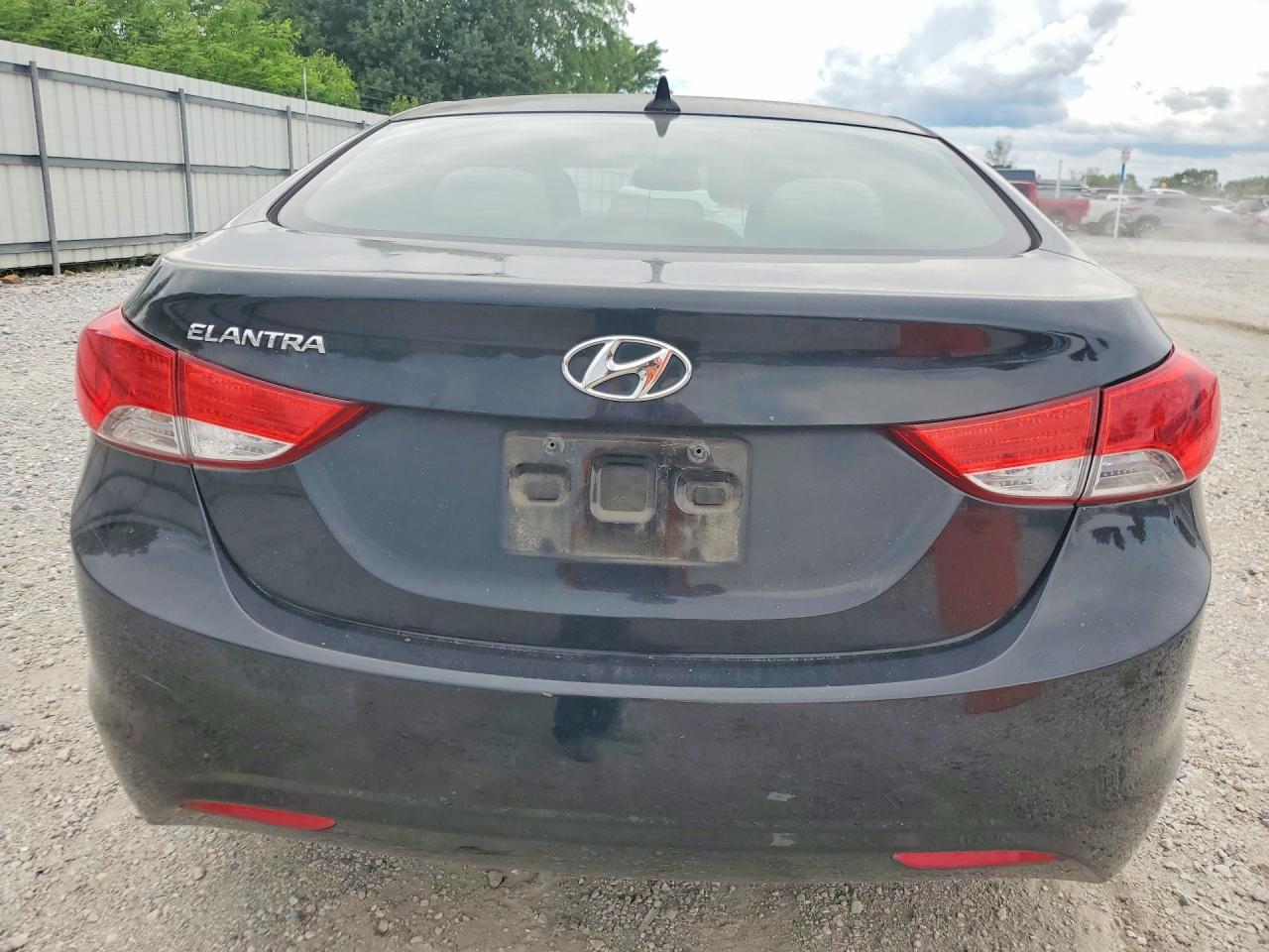 2012 Hyundai Elantra Gls Black vin: 5NPDH4AE7CH117030