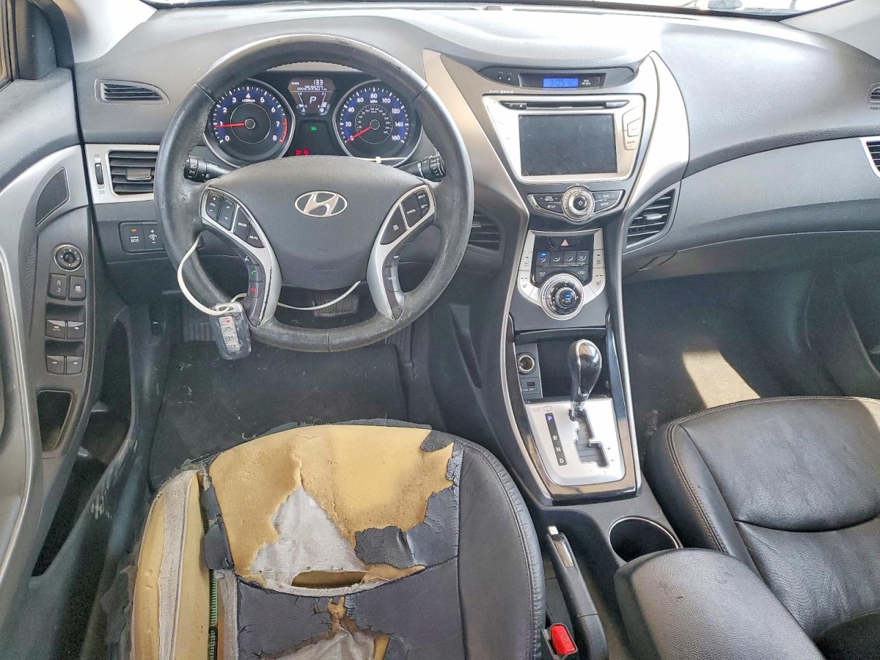 2012 Hyundai Elantra Limited Серебряный vin: 5NPDH4AE7CH130845
