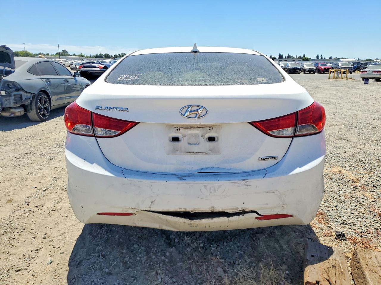 2012 Hyundai Elantra Limited White vin: 5NPDH4AE7CH131980