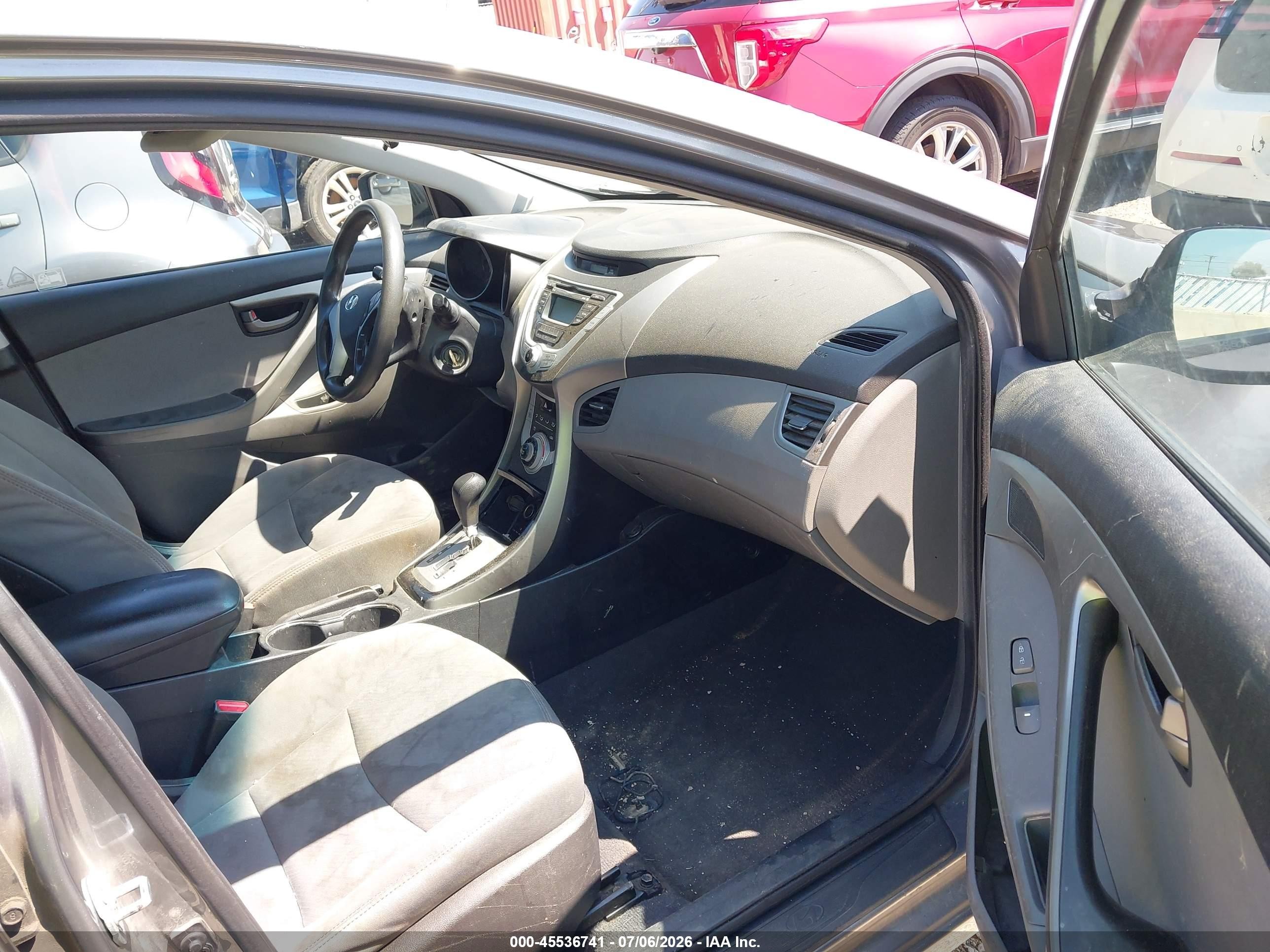 2012 Hyundai Elantra Gls Gray vin: 5NPDH4AE7CH136516