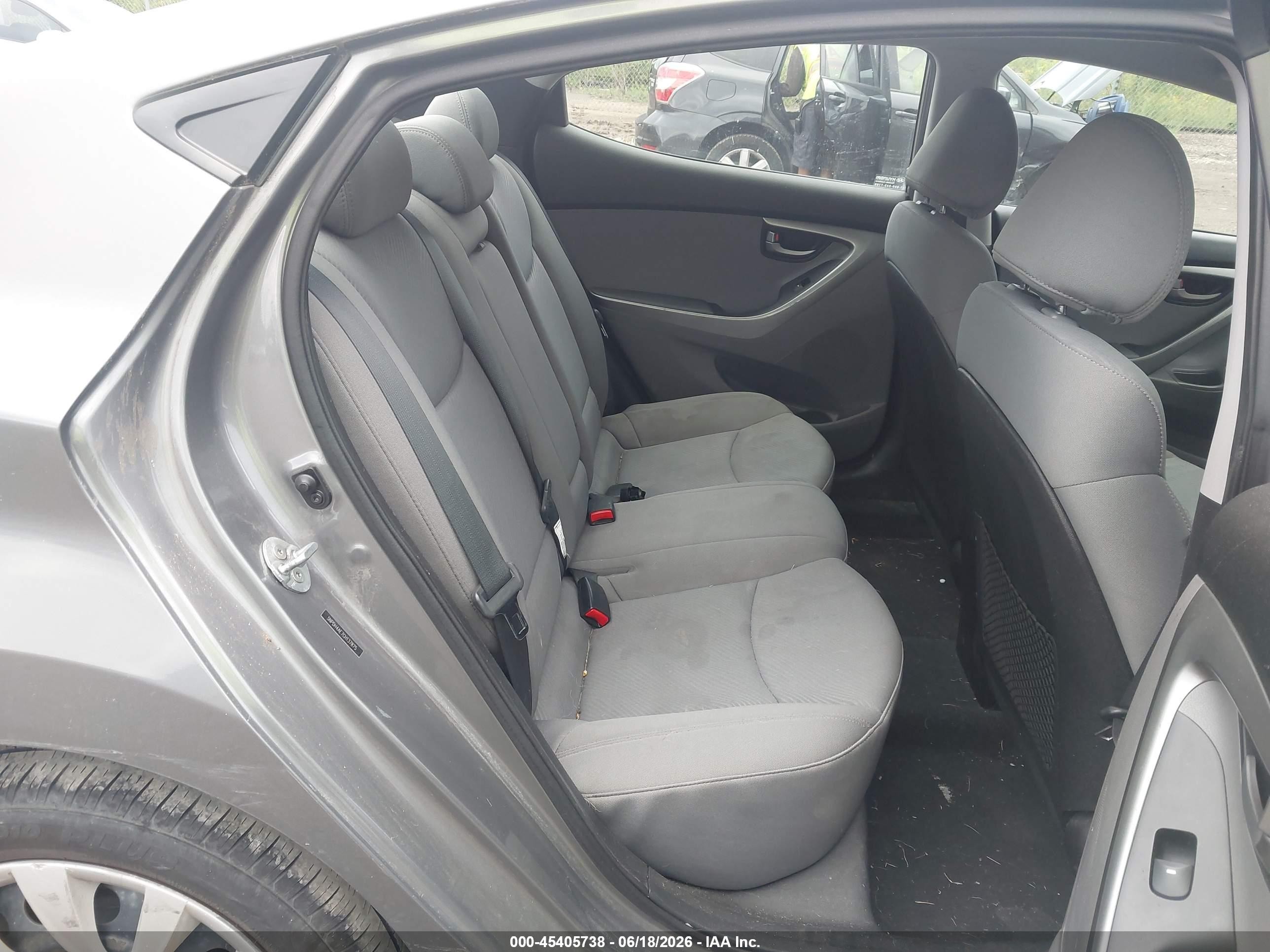 2012 Hyundai Elantra Gls Gray vin: 5NPDH4AE7CH137875