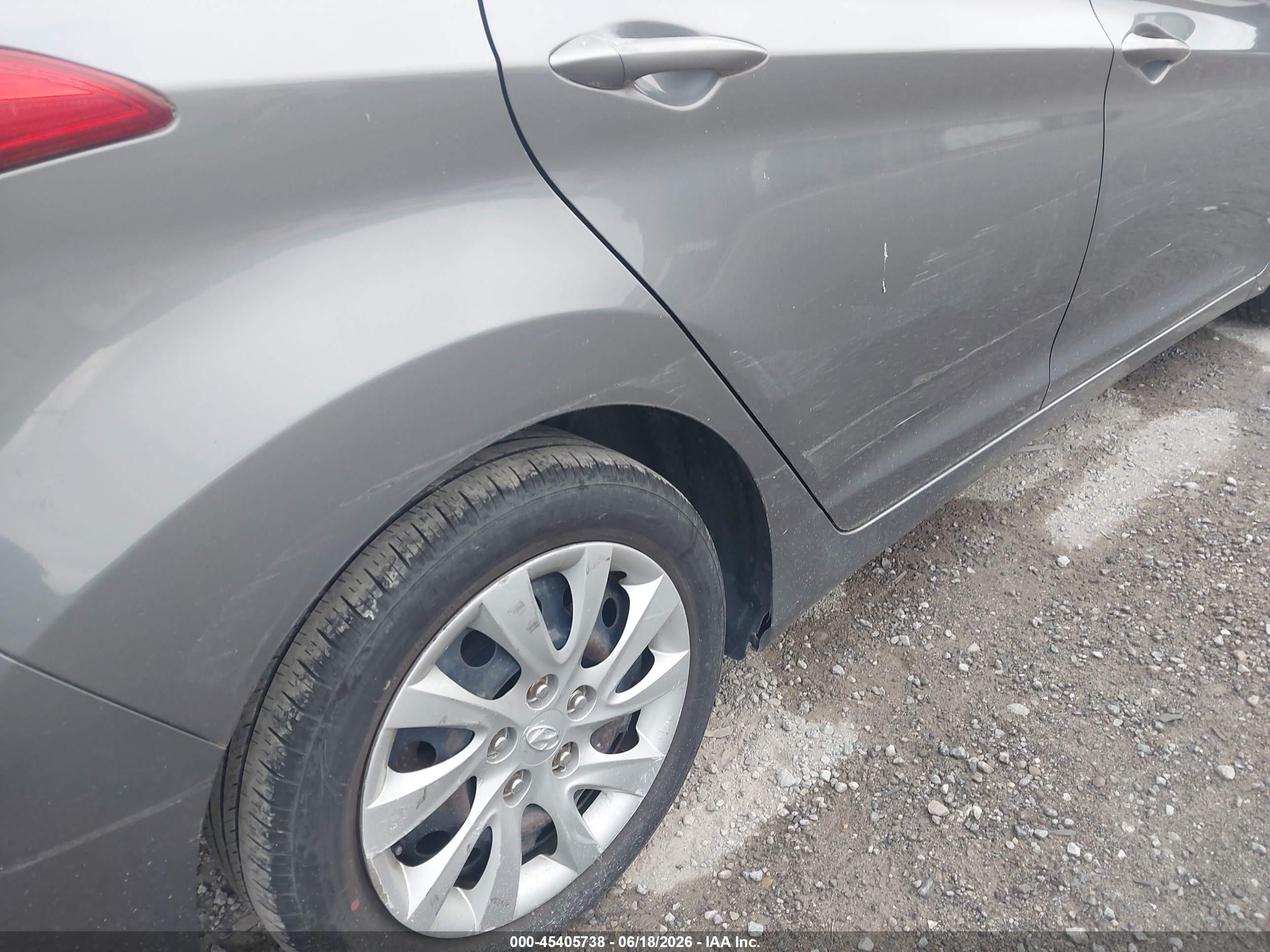 2012 Hyundai Elantra Gls Gray vin: 5NPDH4AE7CH137875